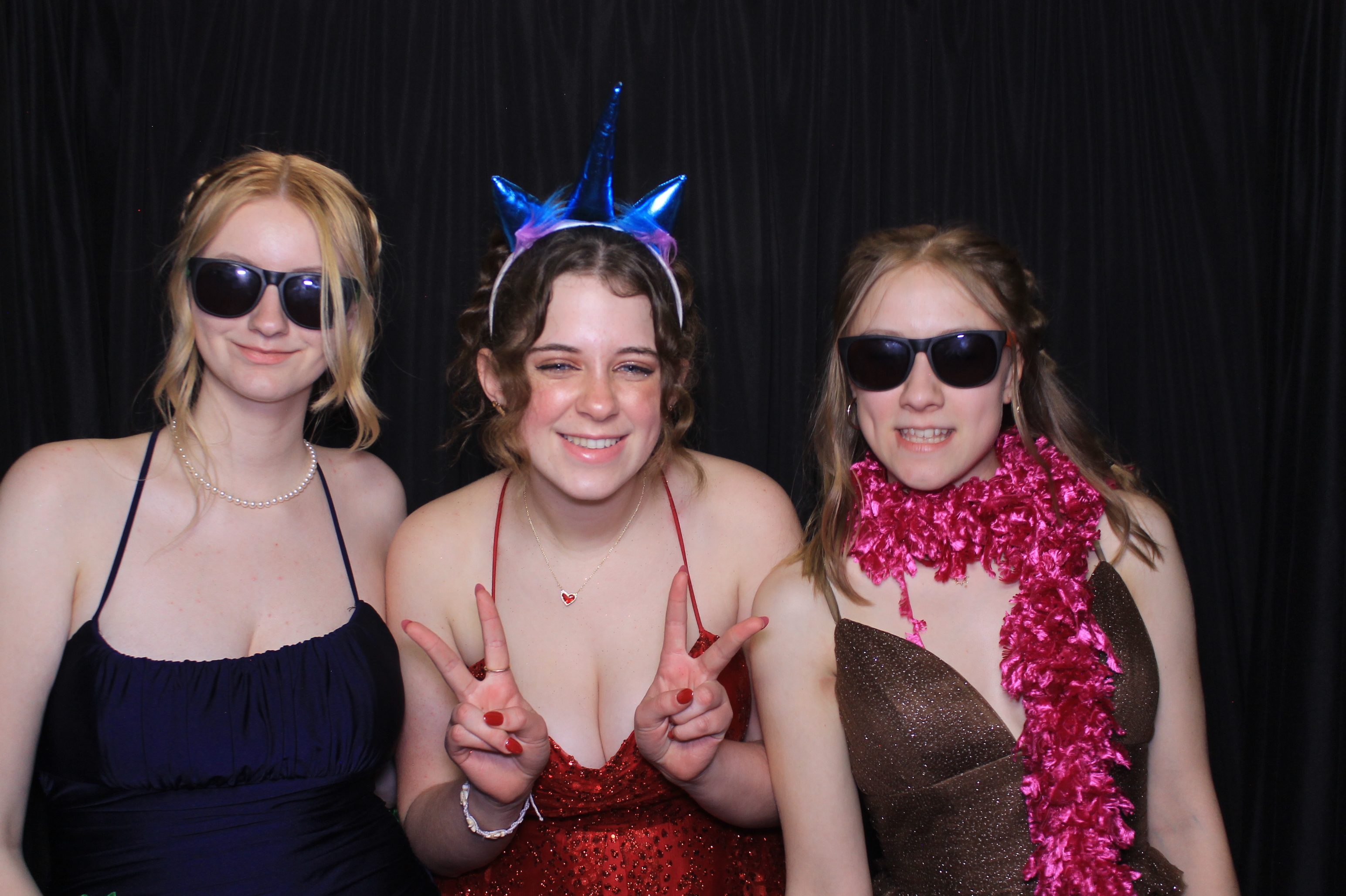 West Clermont 2025 Prom | View more photos from the event at gallery.photoboothcincy.com/u/PhotoBoothCincy/West-Clermont-2025-Prom