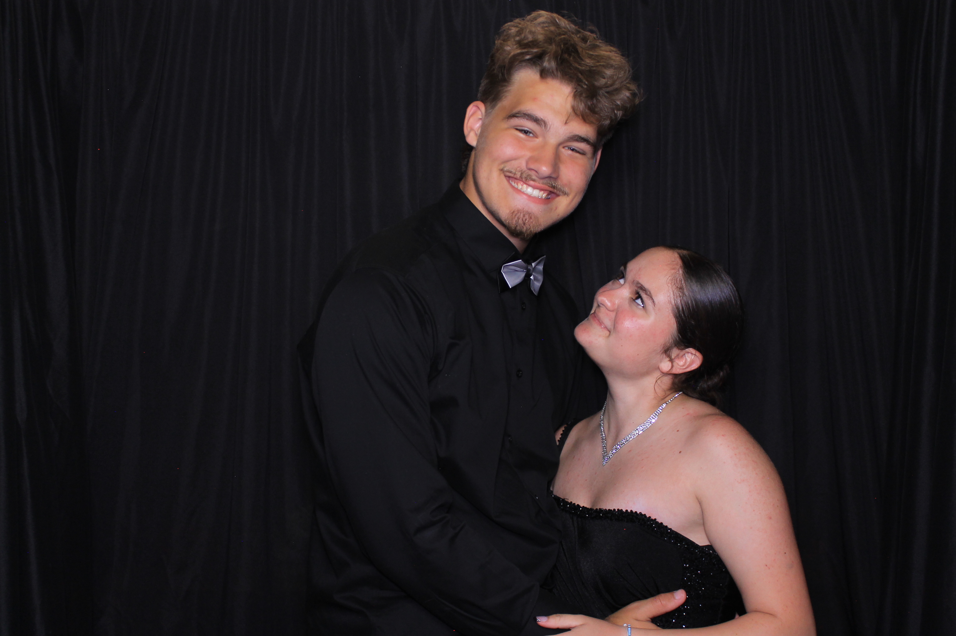 West Clermont 2025 Prom | View more photos from the event at gallery.photoboothcincy.com/u/PhotoBoothCincy/West-Clermont-2025-Prom