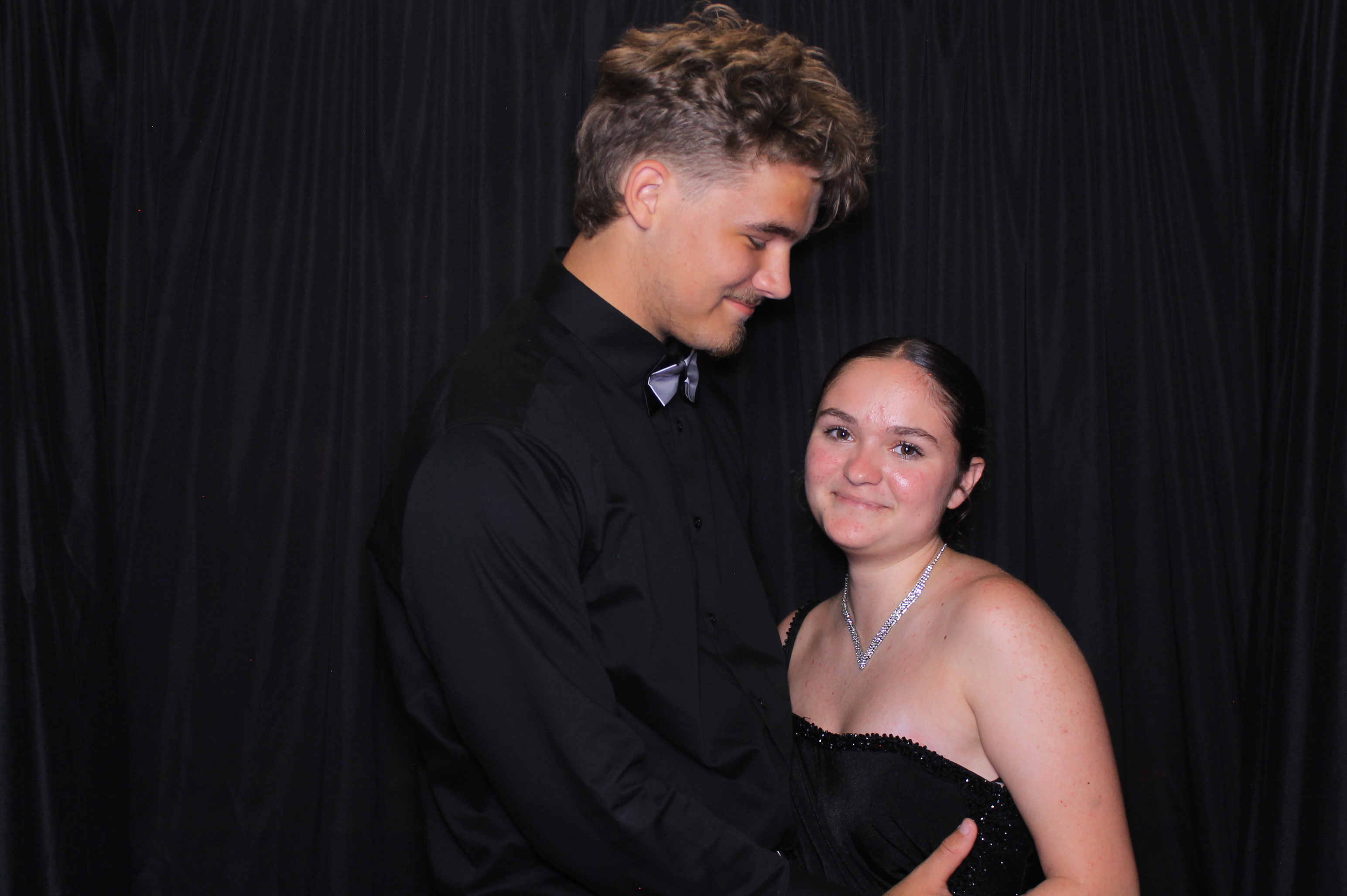 West Clermont 2025 Prom | View more photos from the event at gallery.photoboothcincy.com/u/PhotoBoothCincy/West-Clermont-2025-Prom