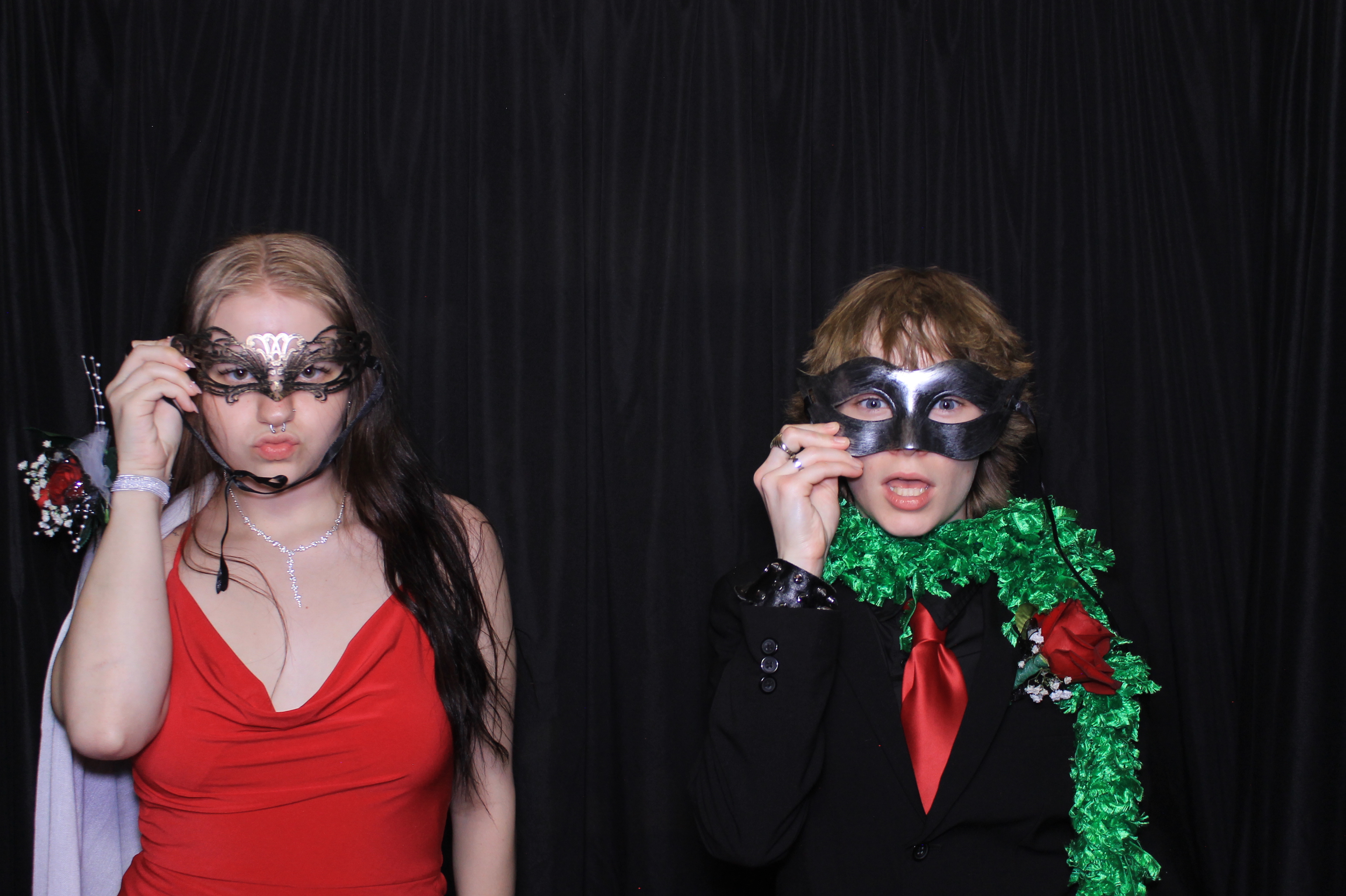 West Clermont 2025 Prom | View more photos from the event at gallery.photoboothcincy.com/u/PhotoBoothCincy/West-Clermont-2025-Prom