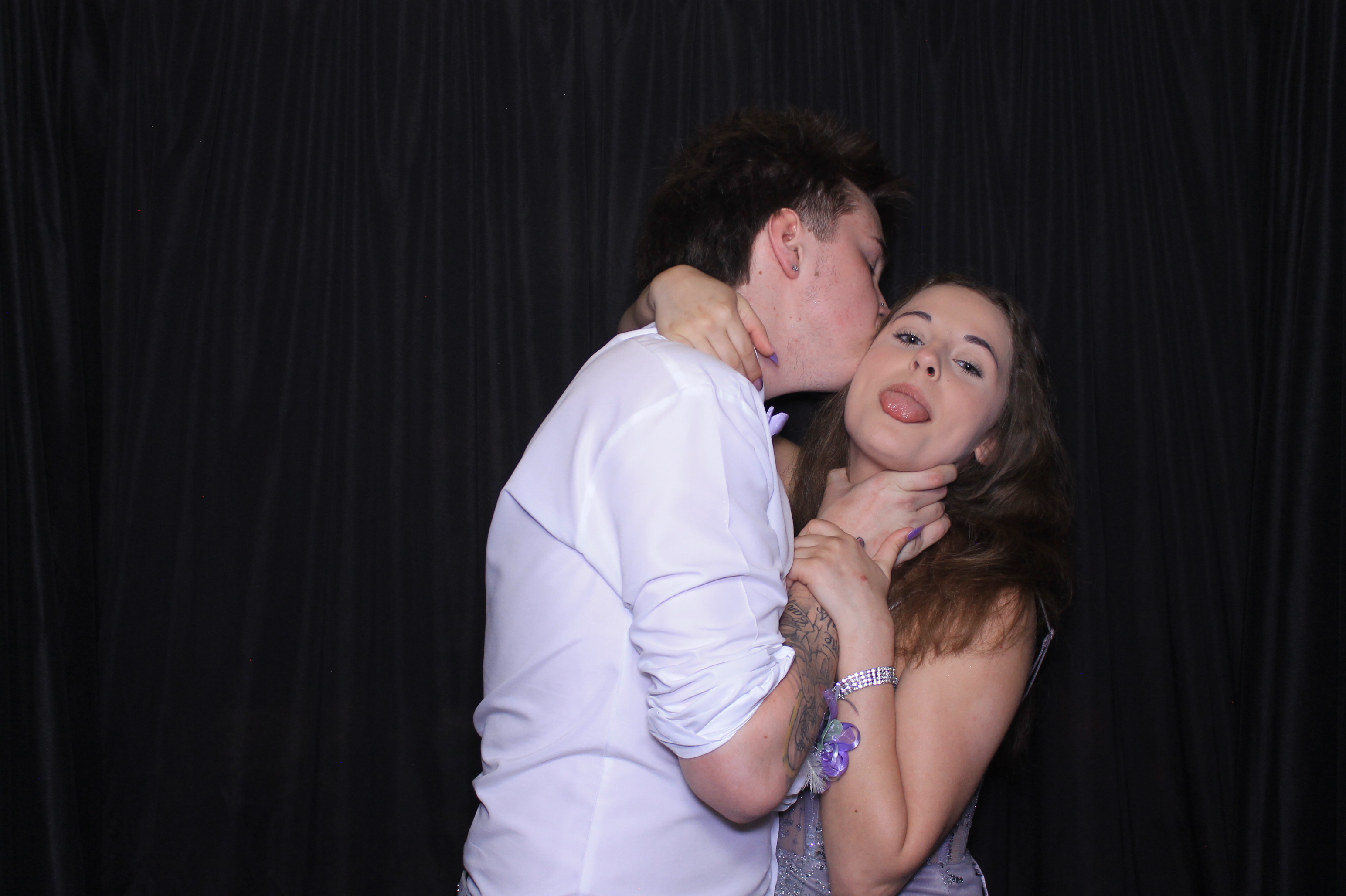 West Clermont 2025 Prom | View more photos from the event at gallery.photoboothcincy.com/u/PhotoBoothCincy/West-Clermont-2025-Prom