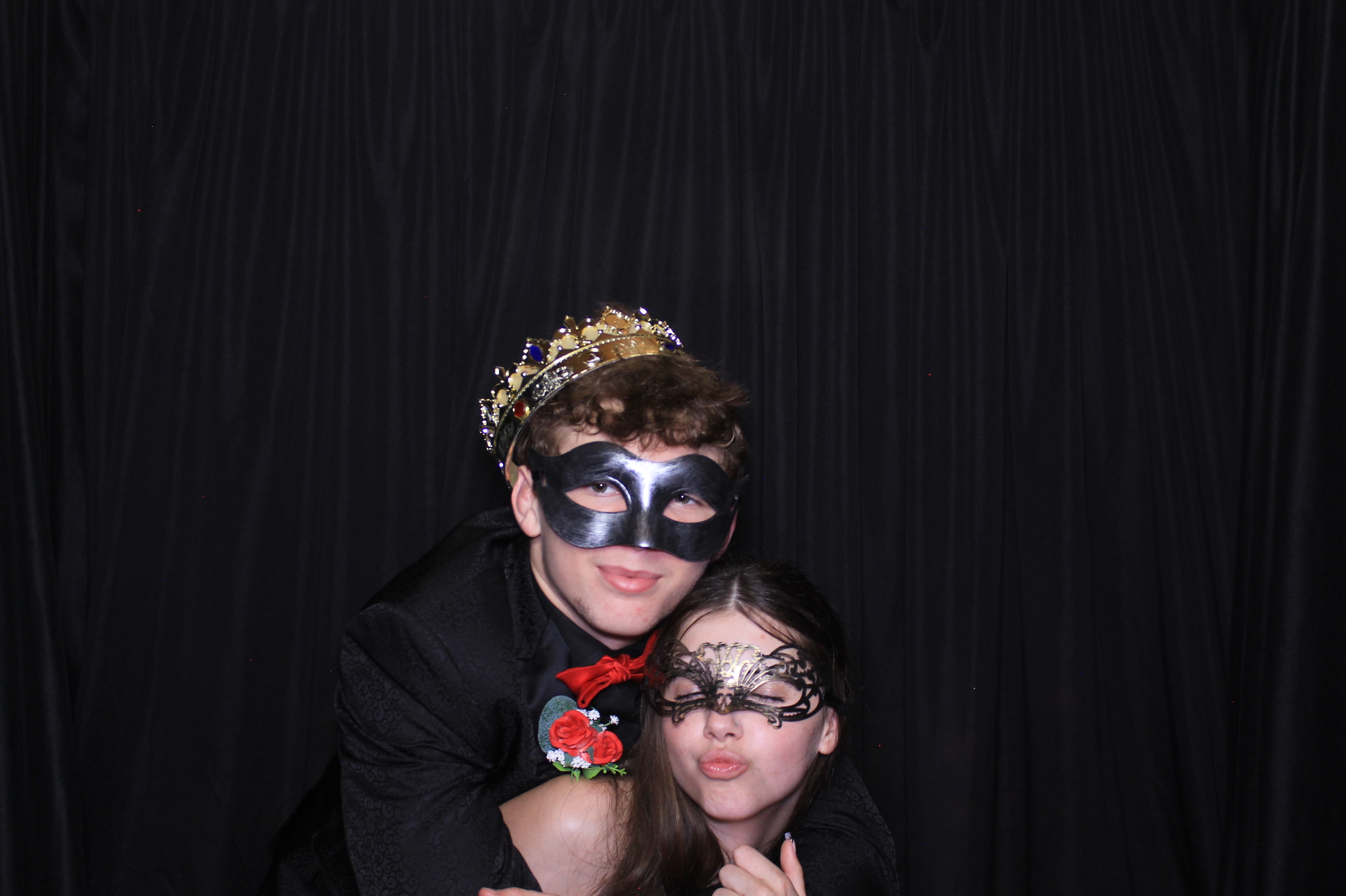 West Clermont 2025 Prom | View more photos from the event at gallery.photoboothcincy.com/u/PhotoBoothCincy/West-Clermont-2025-Prom