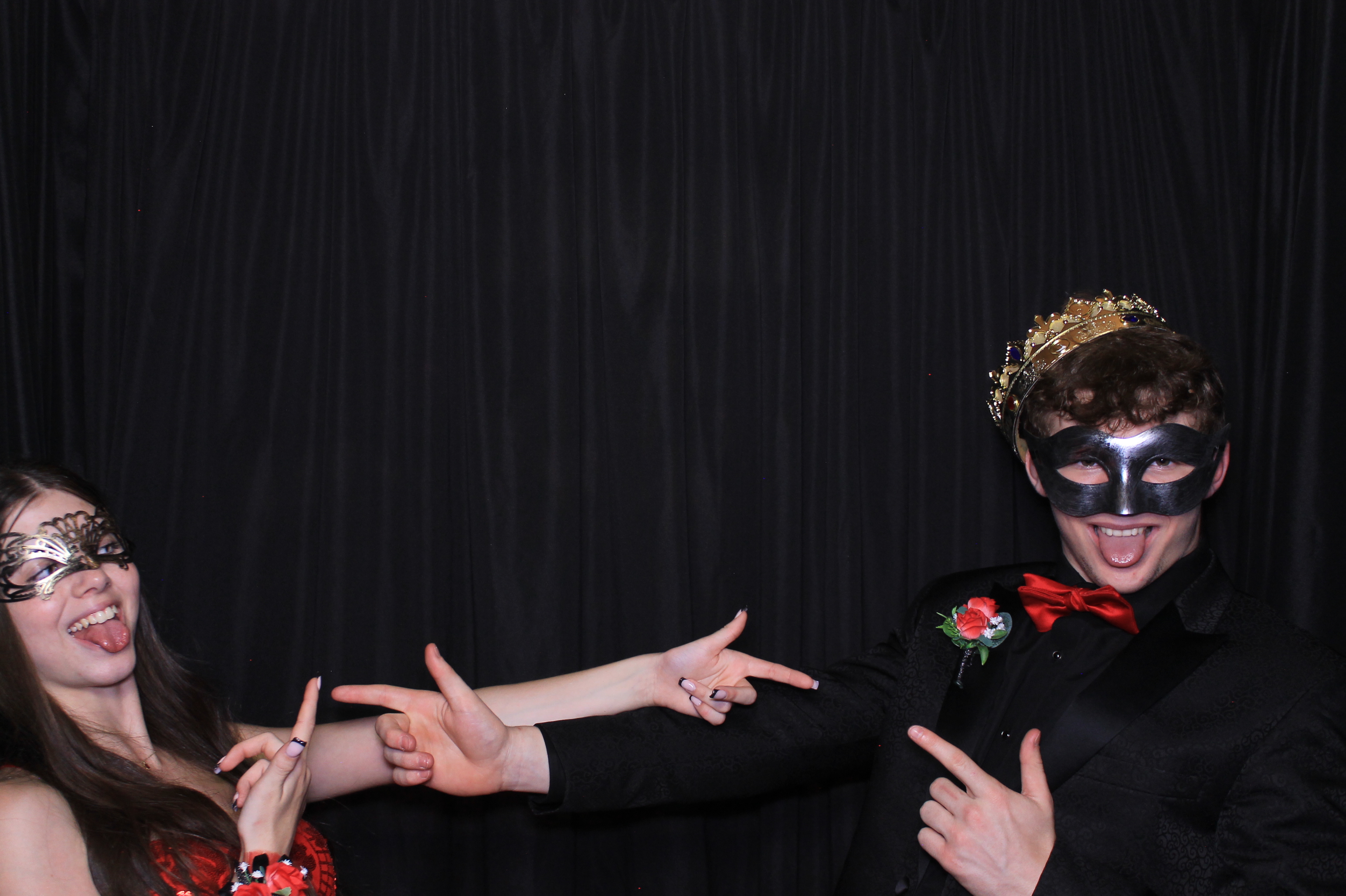 West Clermont 2025 Prom | View more photos from the event at gallery.photoboothcincy.com/u/PhotoBoothCincy/West-Clermont-2025-Prom