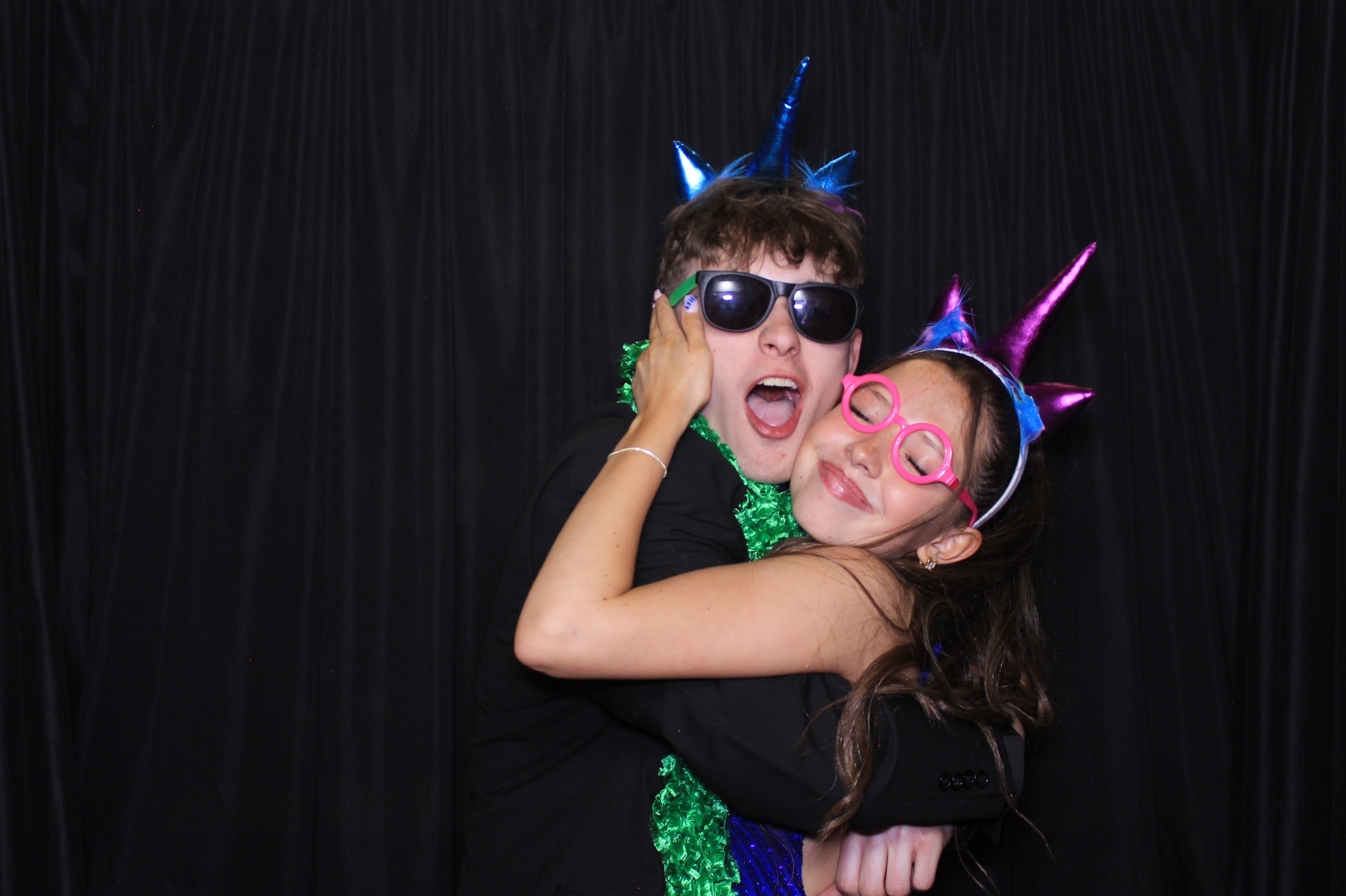 West Clermont 2025 Prom | View more photos from the event at gallery.photoboothcincy.com/u/PhotoBoothCincy/West-Clermont-2025-Prom