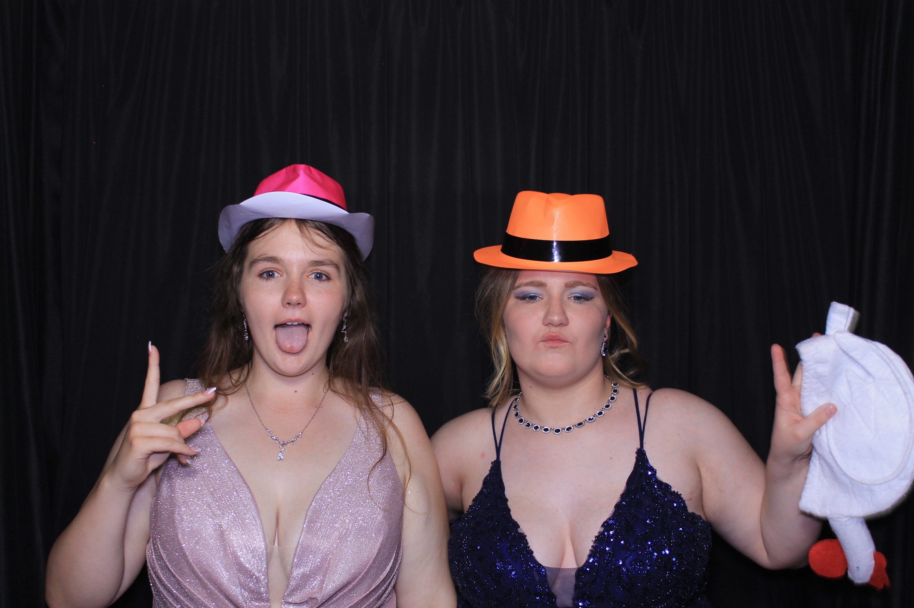 West Clermont 2025 Prom | View more photos from the event at gallery.photoboothcincy.com/u/PhotoBoothCincy/West-Clermont-2025-Prom