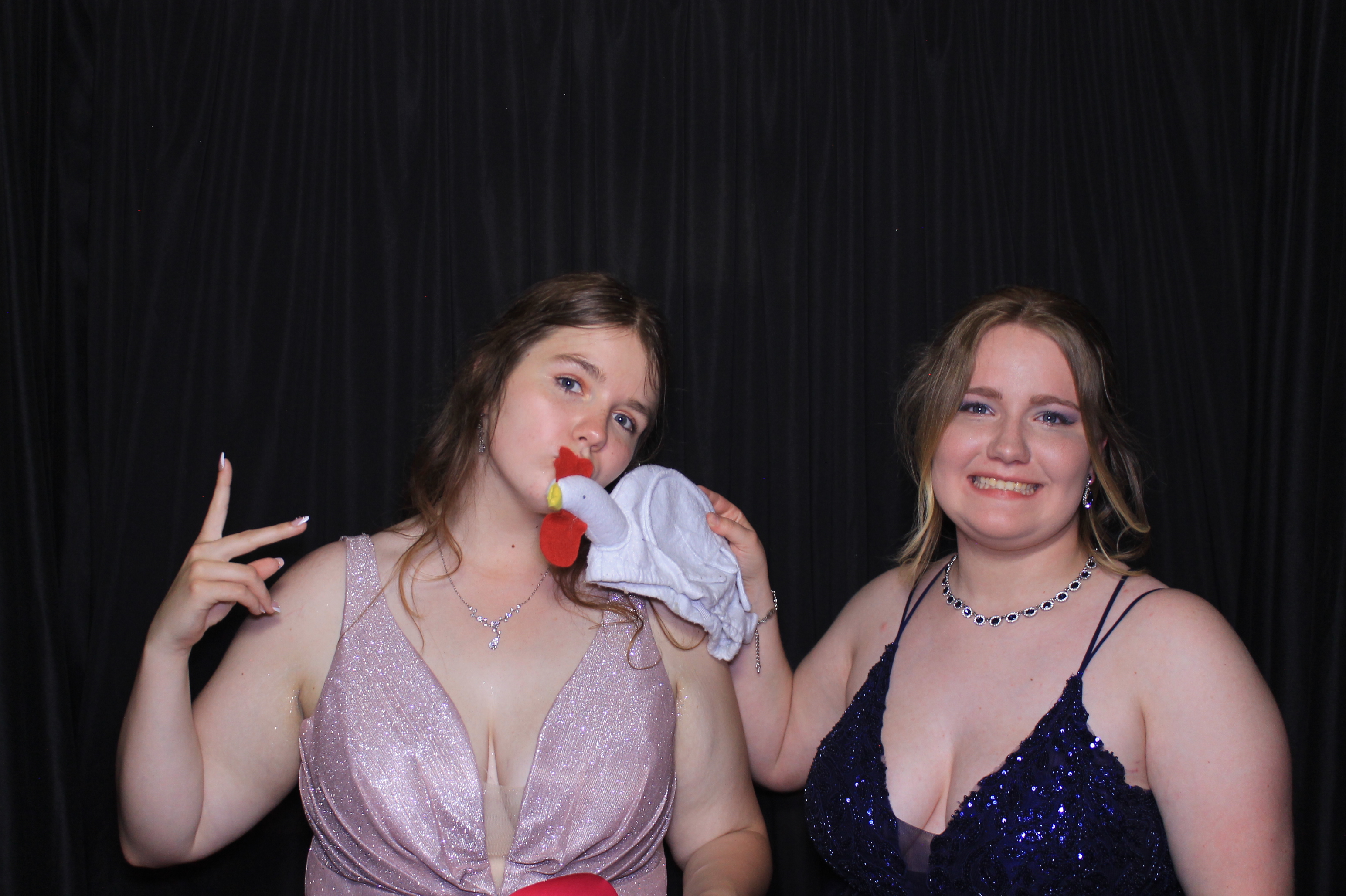 West Clermont 2025 Prom | View more photos from the event at gallery.photoboothcincy.com/u/PhotoBoothCincy/West-Clermont-2025-Prom