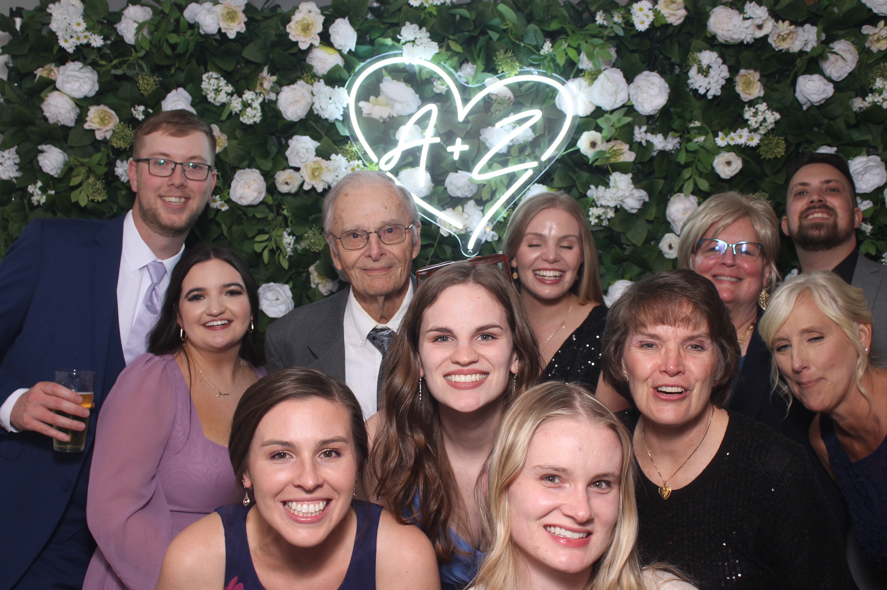 Willcocks wedding  | View more photos from the event at gallery.photoboothcincy.com/u/PhotoBoothCincy/Willcocks-wedding