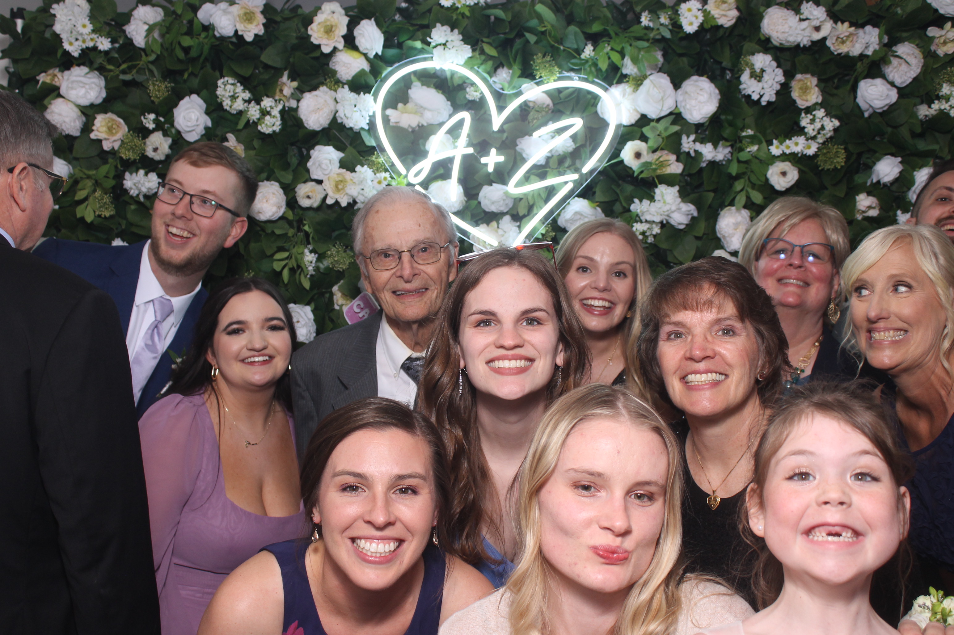 Willcocks wedding  | View more photos from the event at gallery.photoboothcincy.com/u/PhotoBoothCincy/Willcocks-wedding