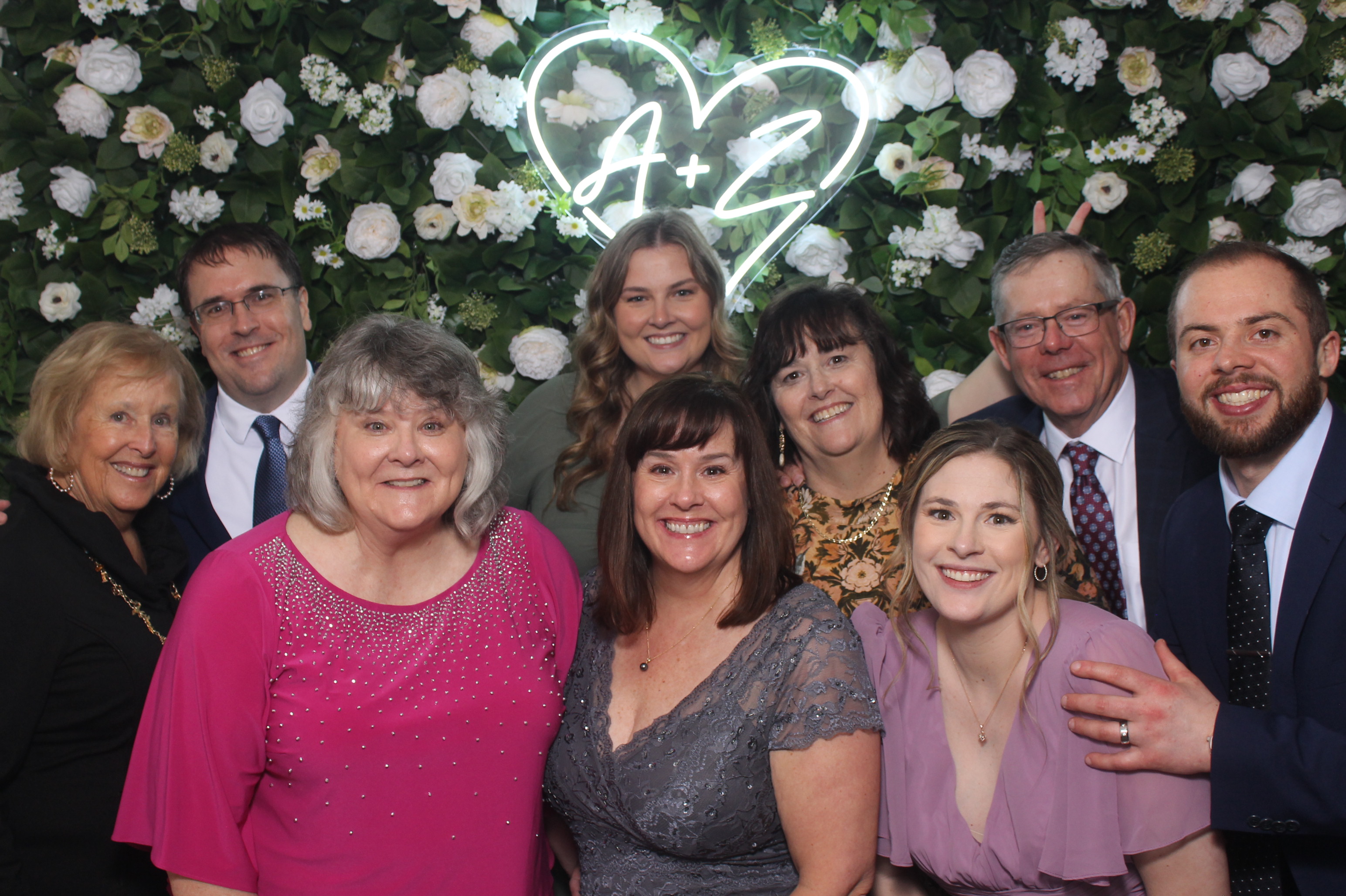 Willcocks wedding  | View more photos from the event at gallery.photoboothcincy.com/u/PhotoBoothCincy/Willcocks-wedding