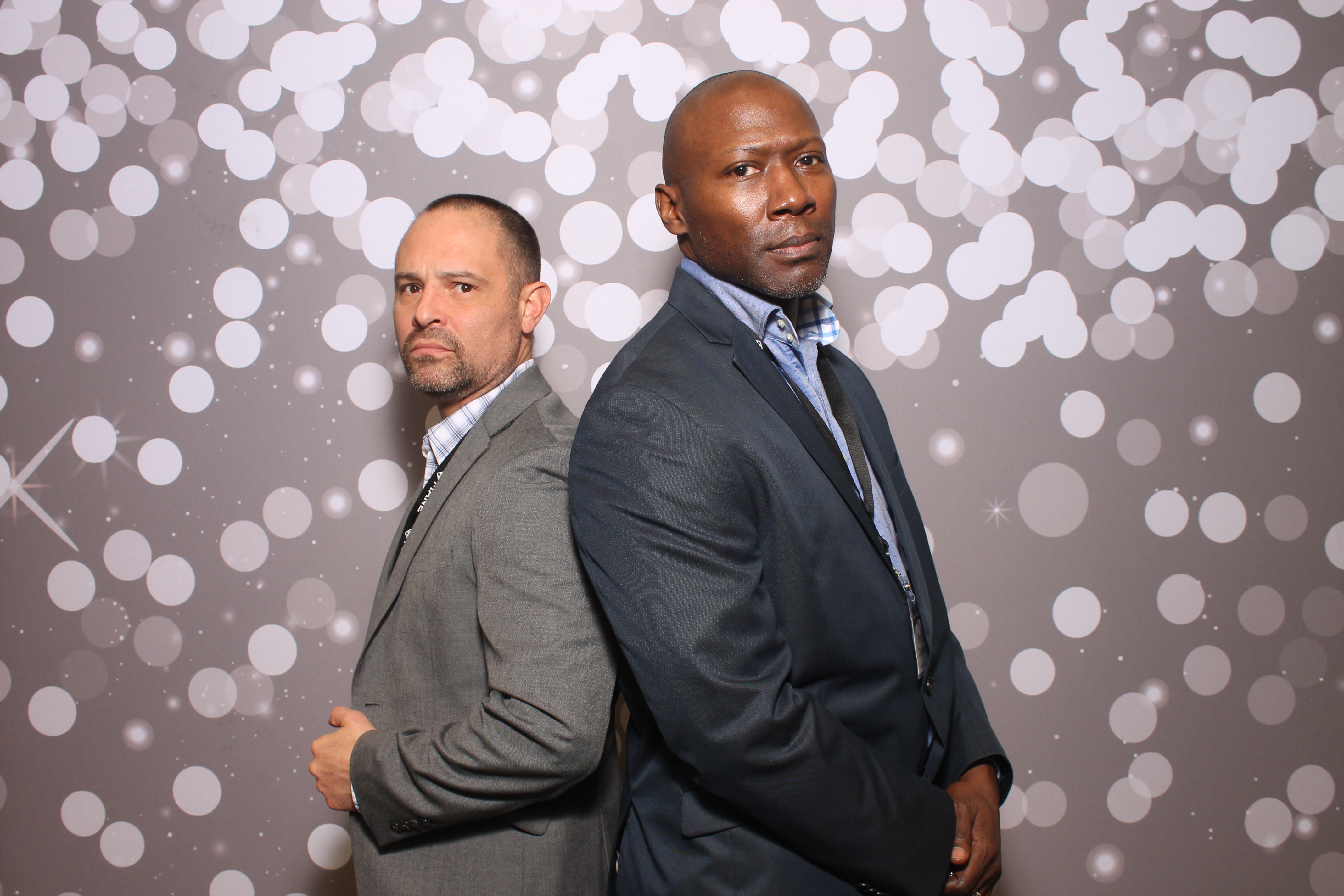 Woodlawn Customer Thurs | View more photos from the event at gallery.photoboothcincy.com/u/PhotoBoothCincy/Woodlawn-Customer-Thurs