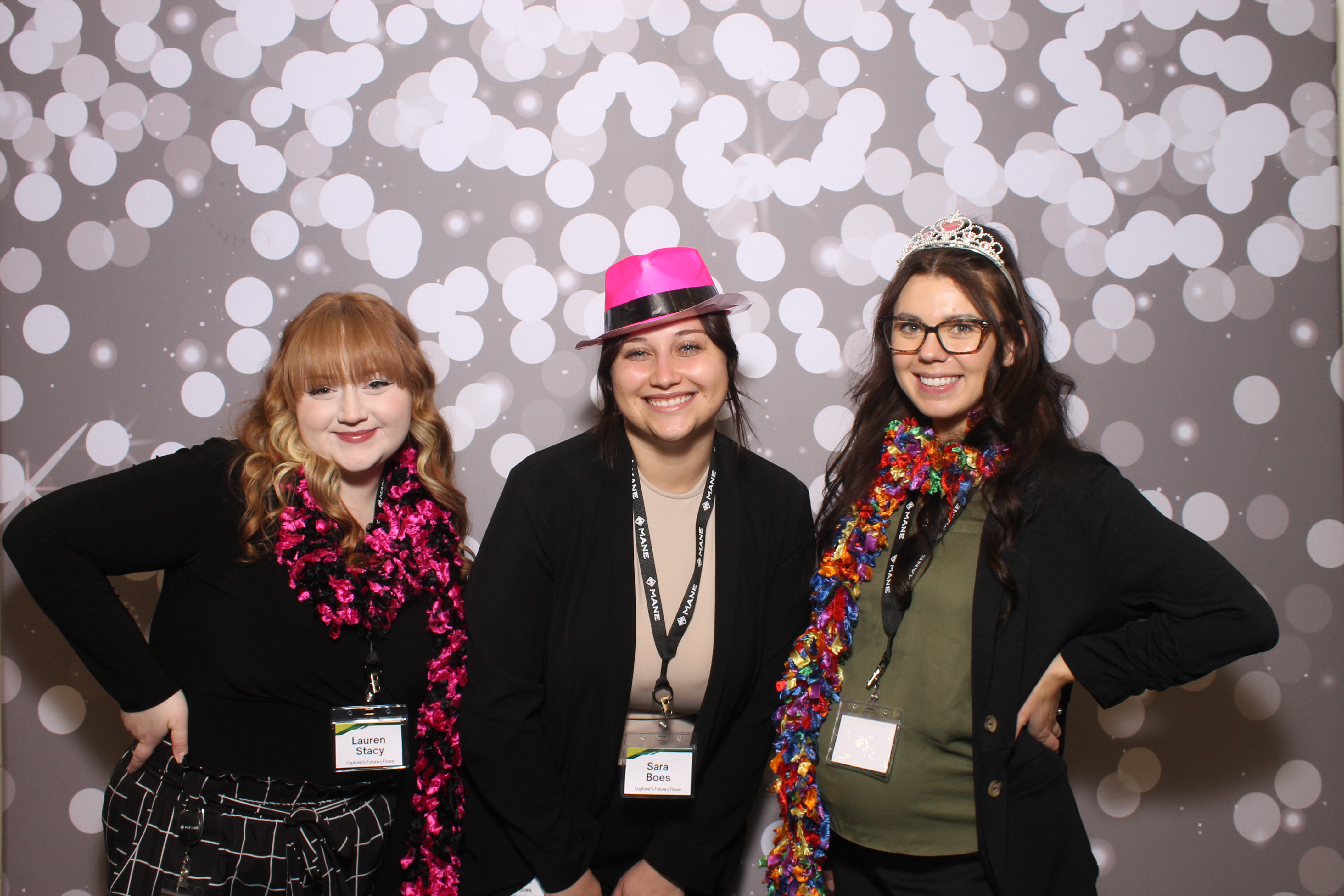 Woodlawn Customer Thurs | View more photos from the event at gallery.photoboothcincy.com/u/PhotoBoothCincy/Woodlawn-Customer-Thurs