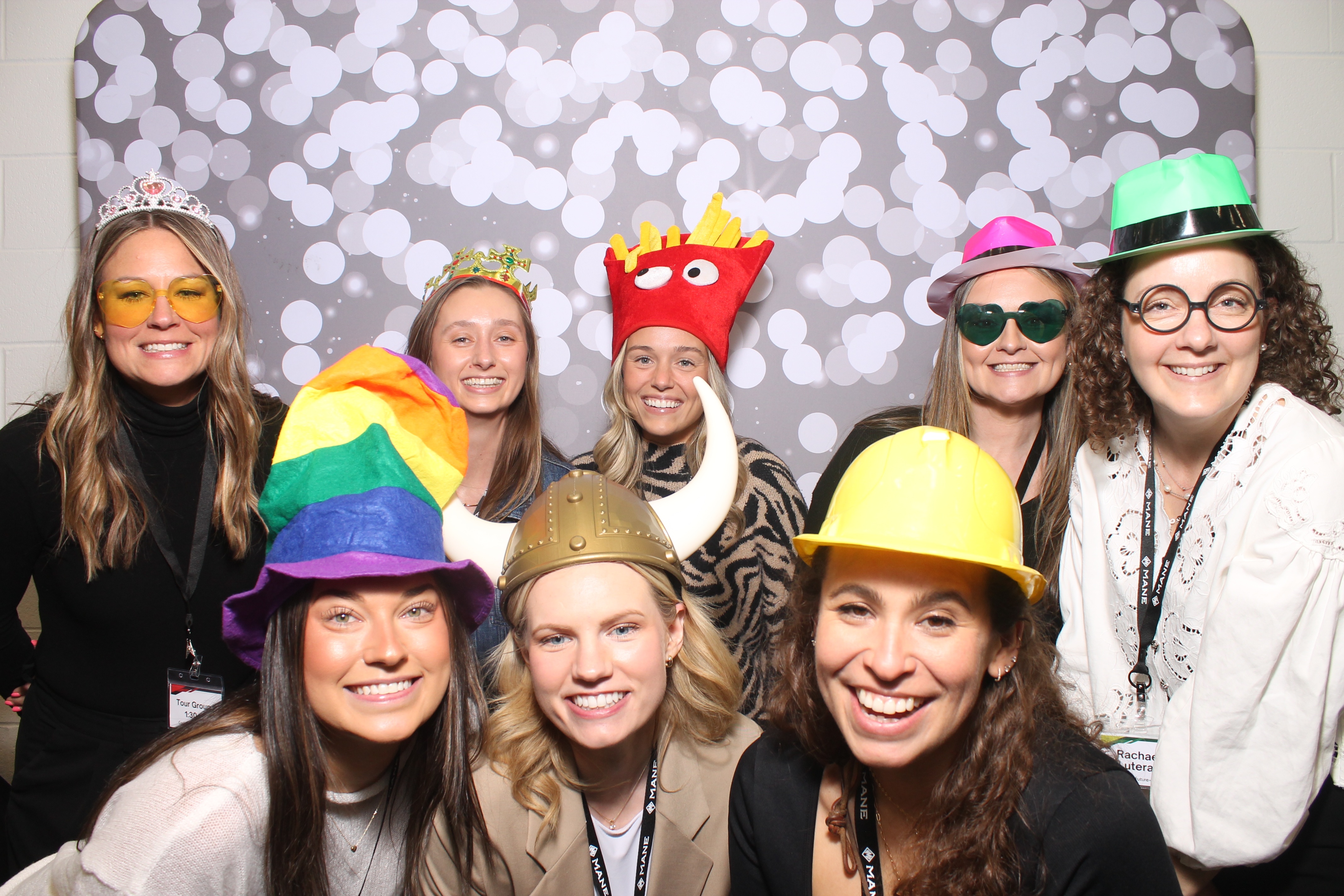 Woodlawn Customer Thurs | View more photos from the event at gallery.photoboothcincy.com/u/PhotoBoothCincy/Woodlawn-Customer-Thurs