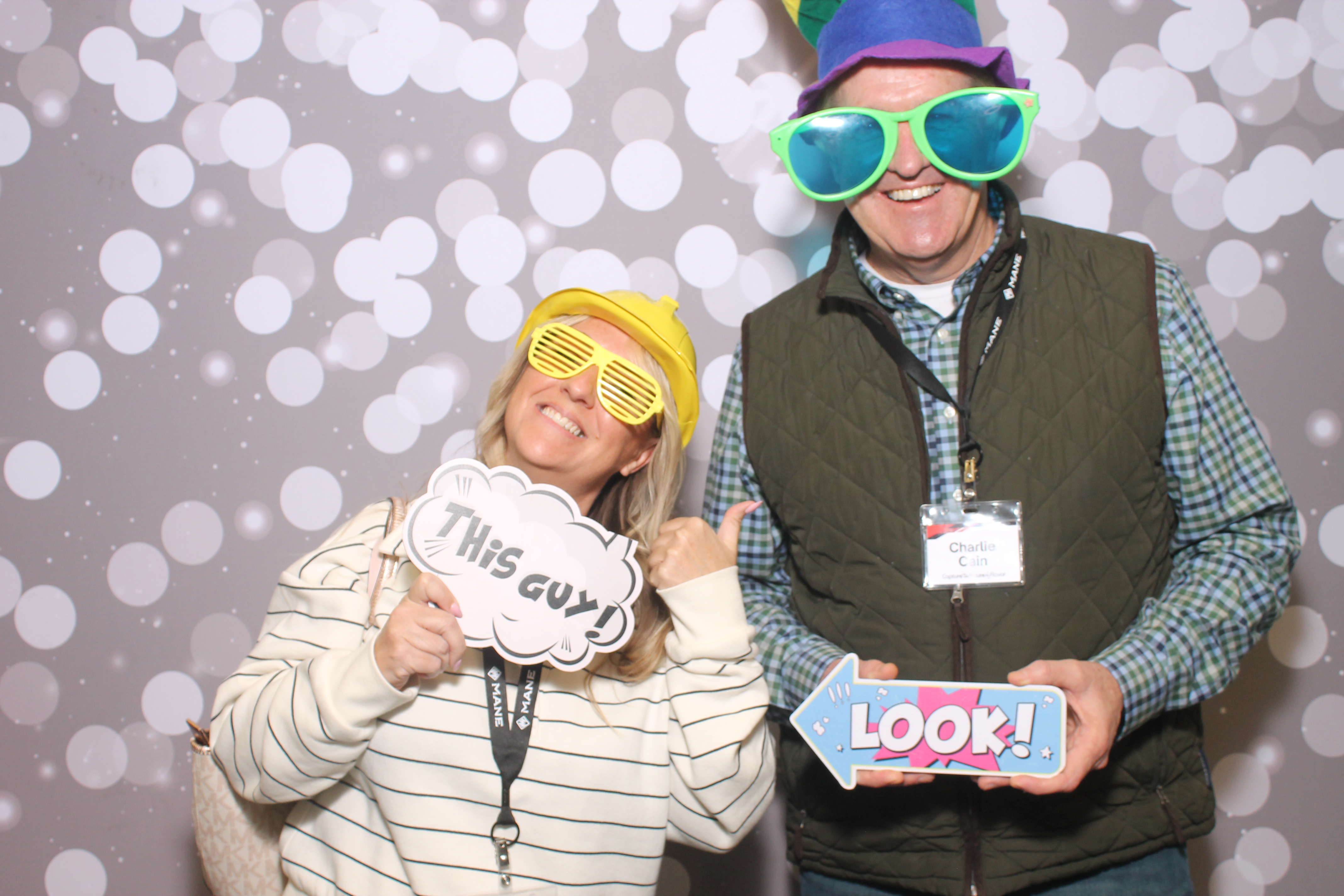 Woodlawn Customer Thurs | View more photos from the event at gallery.photoboothcincy.com/u/PhotoBoothCincy/Woodlawn-Customer-Thurs
