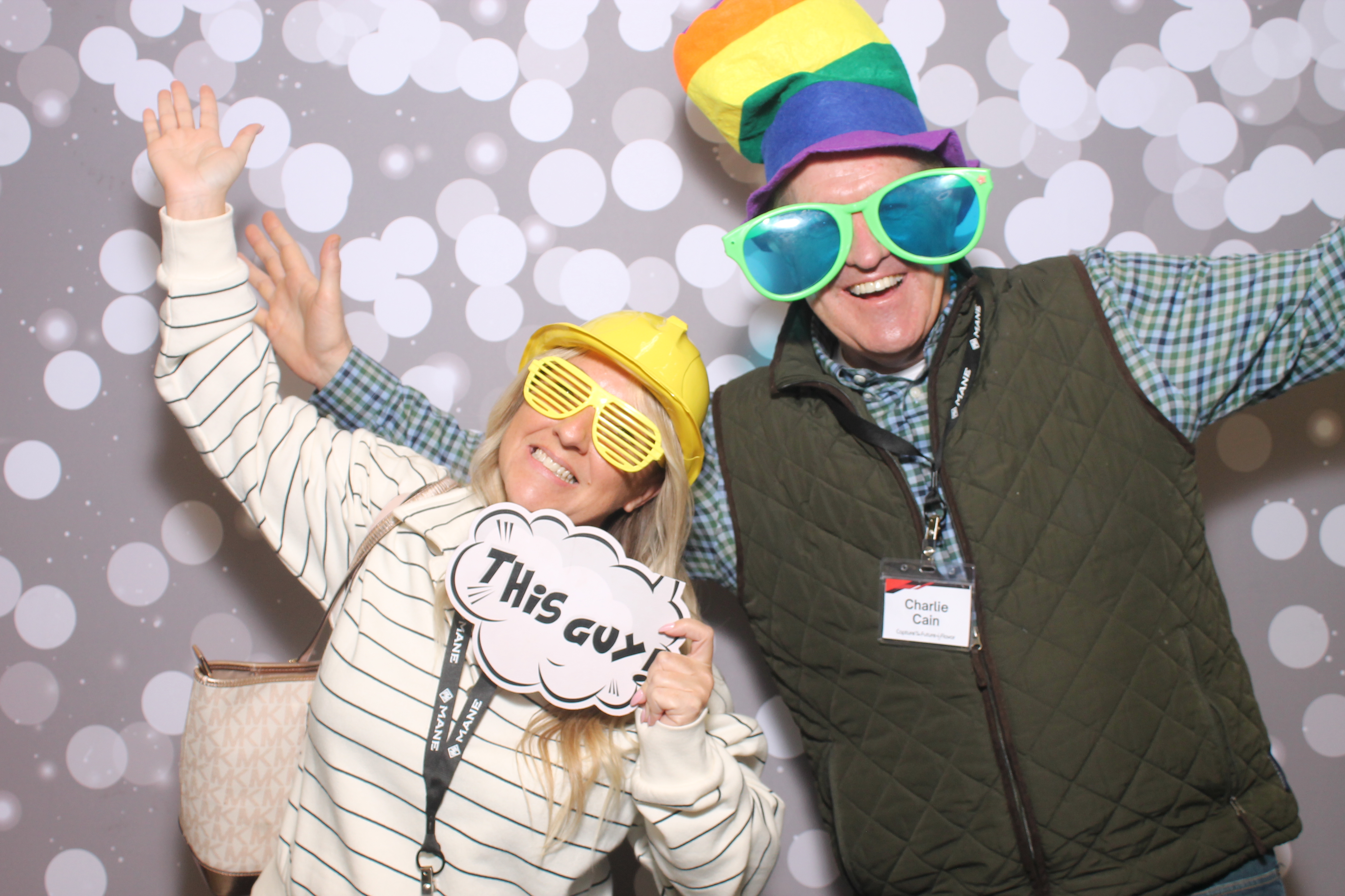 Woodlawn Customer Thurs | View more photos from the event at gallery.photoboothcincy.com/u/PhotoBoothCincy/Woodlawn-Customer-Thurs