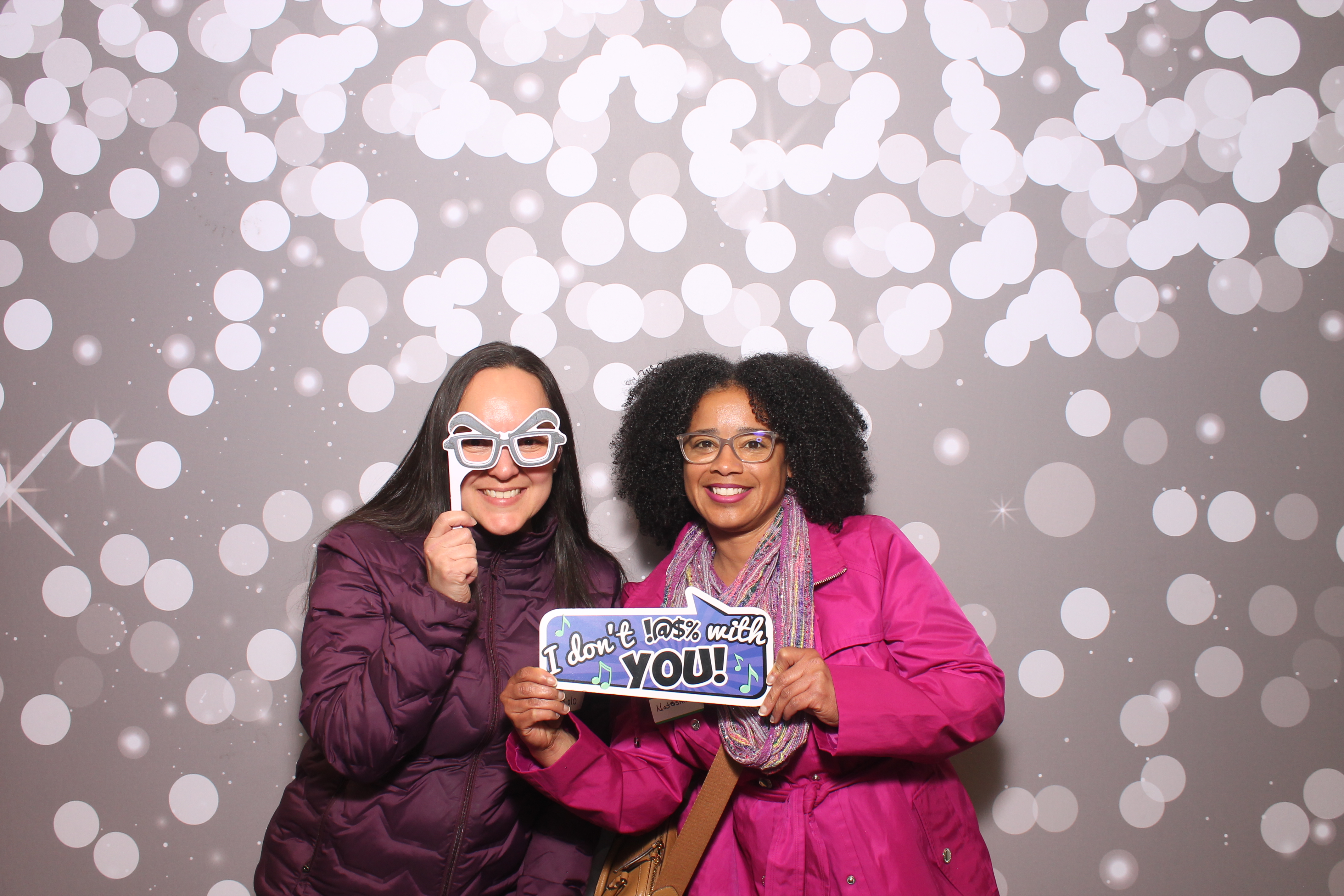 Woodlawn Employee Wed | View more photos from the event at gallery.photoboothcincy.com/u/PhotoBoothCincy/Woodlawn-Employee-Wed