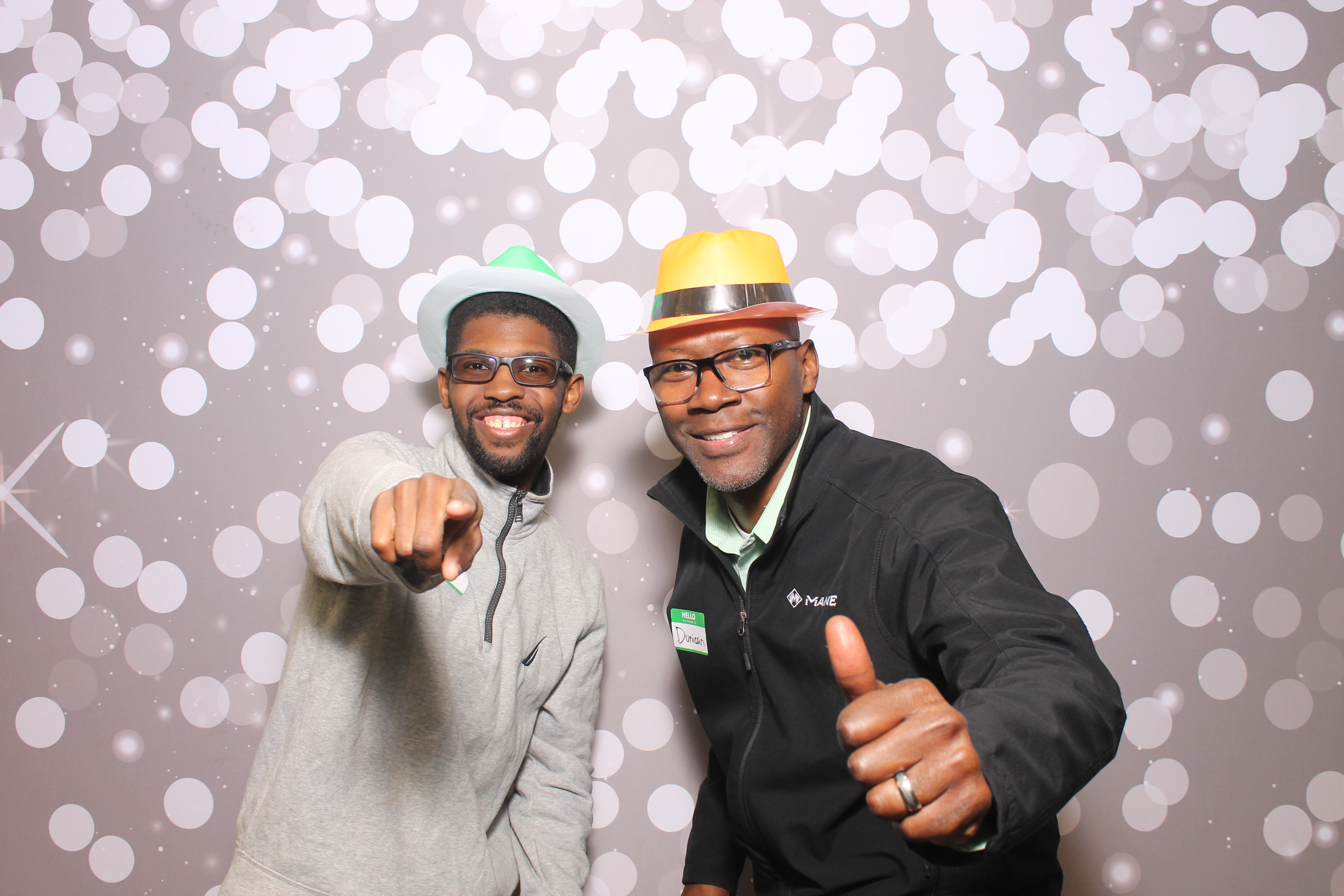 Woodlawn Employee Wed | View more photos from the event at gallery.photoboothcincy.com/u/PhotoBoothCincy/Woodlawn-Employee-Wed