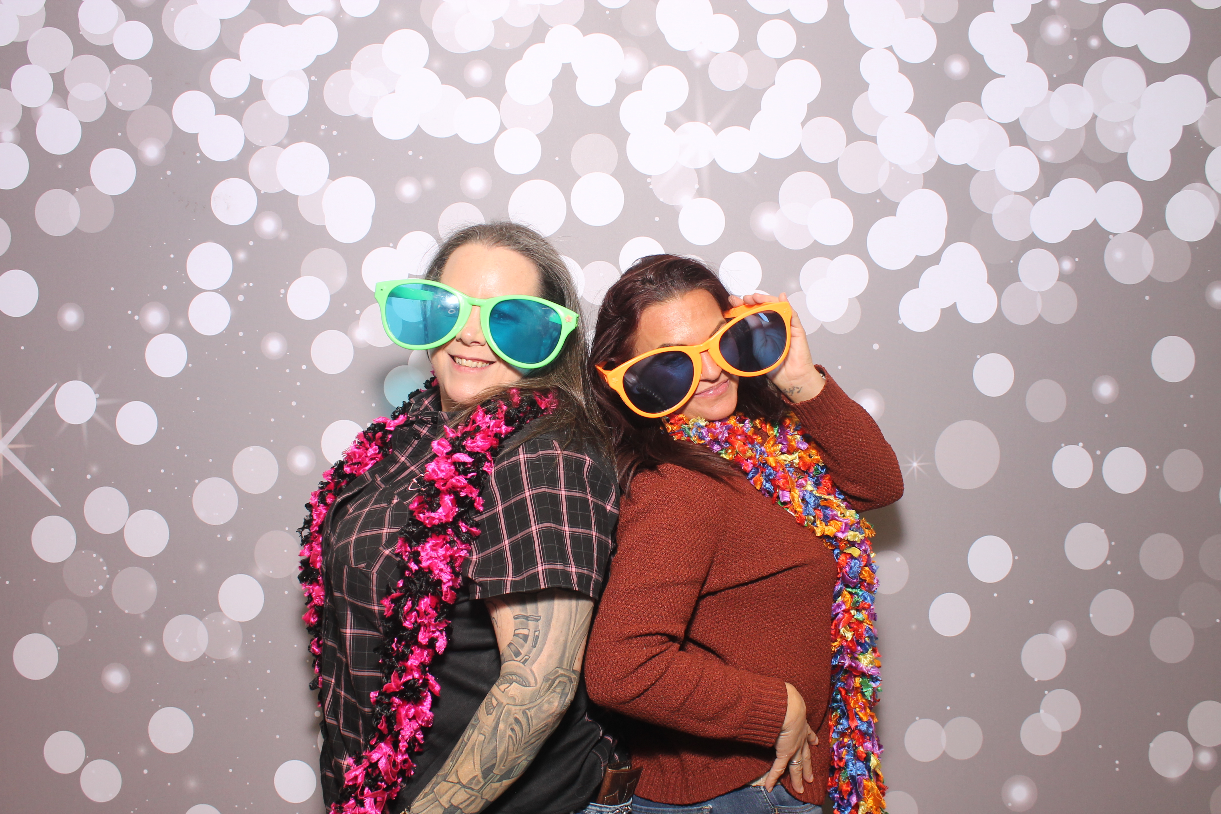 Woodlawn Employee Wed | View more photos from the event at gallery.photoboothcincy.com/u/PhotoBoothCincy/Woodlawn-Employee-Wed