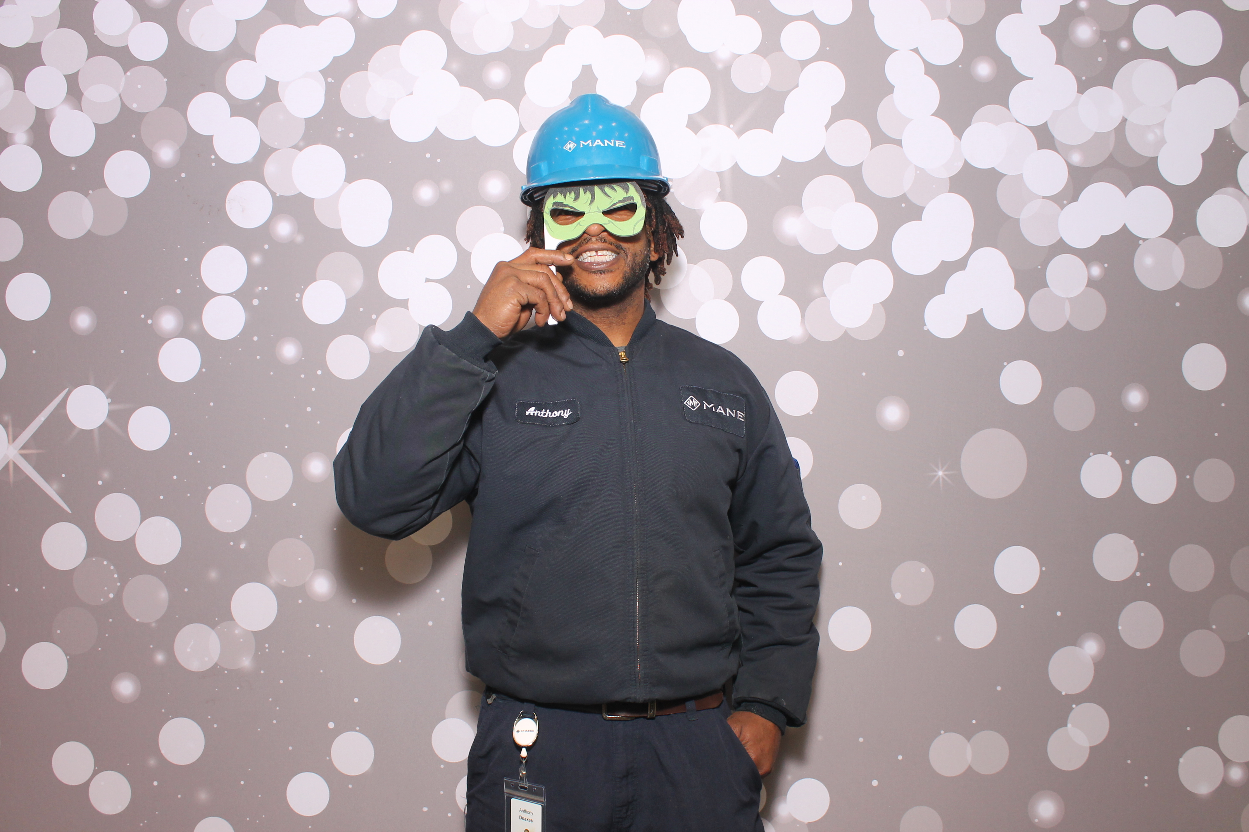 Woodlawn Employee Wed | View more photos from the event at gallery.photoboothcincy.com/u/PhotoBoothCincy/Woodlawn-Employee-Wed
