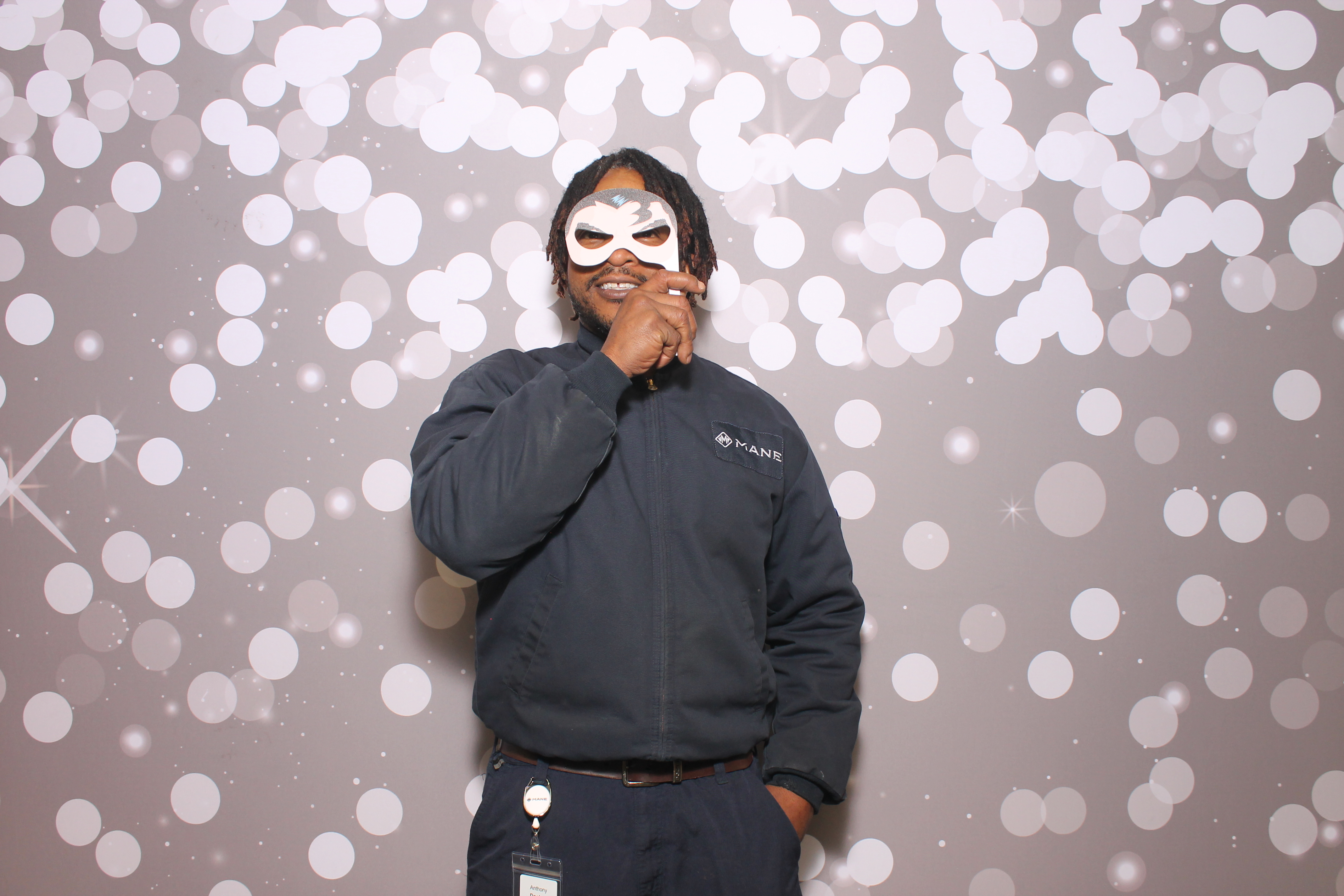 Woodlawn Employee Wed | View more photos from the event at gallery.photoboothcincy.com/u/PhotoBoothCincy/Woodlawn-Employee-Wed