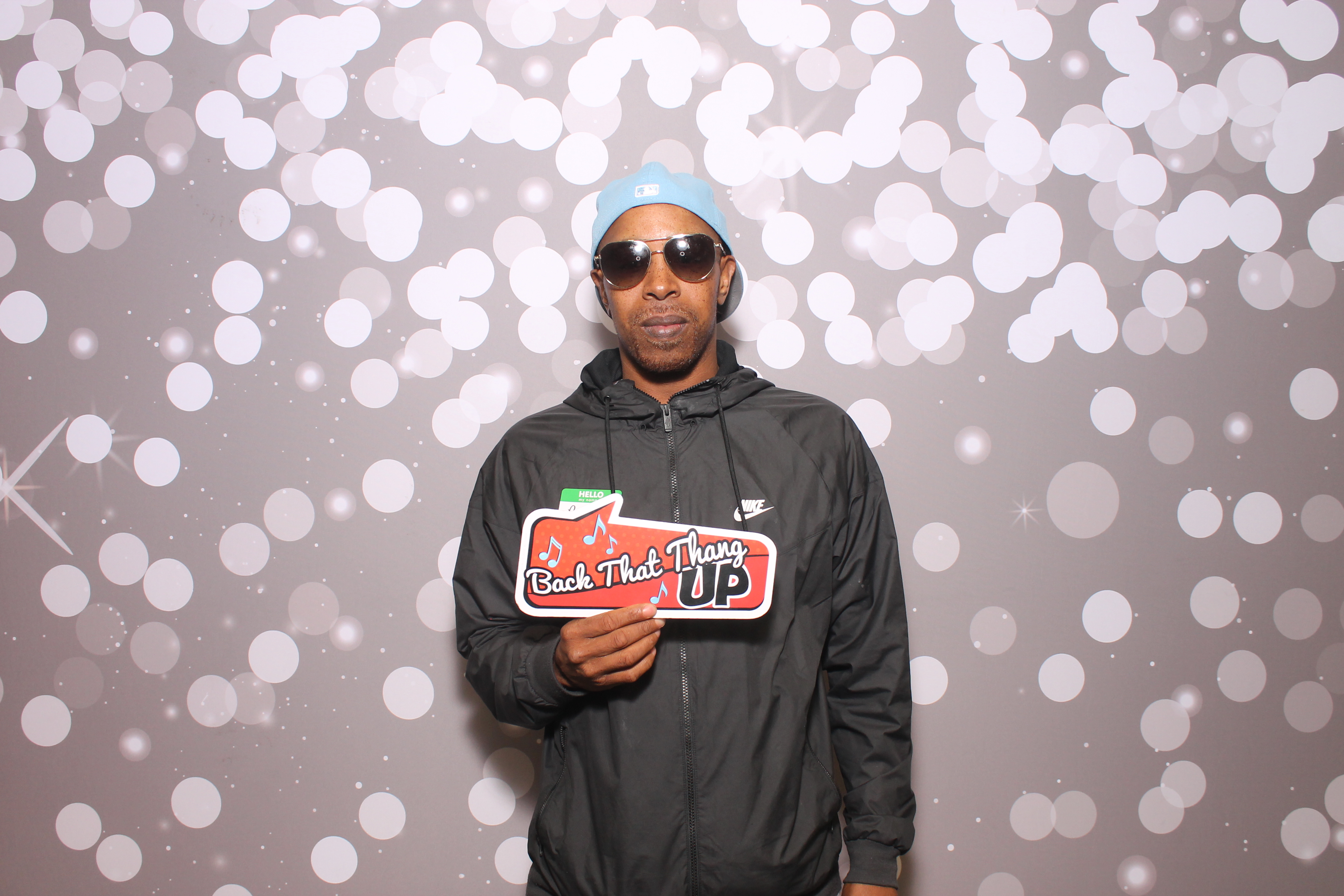 Woodlawn Employee Wed | View more photos from the event at gallery.photoboothcincy.com/u/PhotoBoothCincy/Woodlawn-Employee-Wed