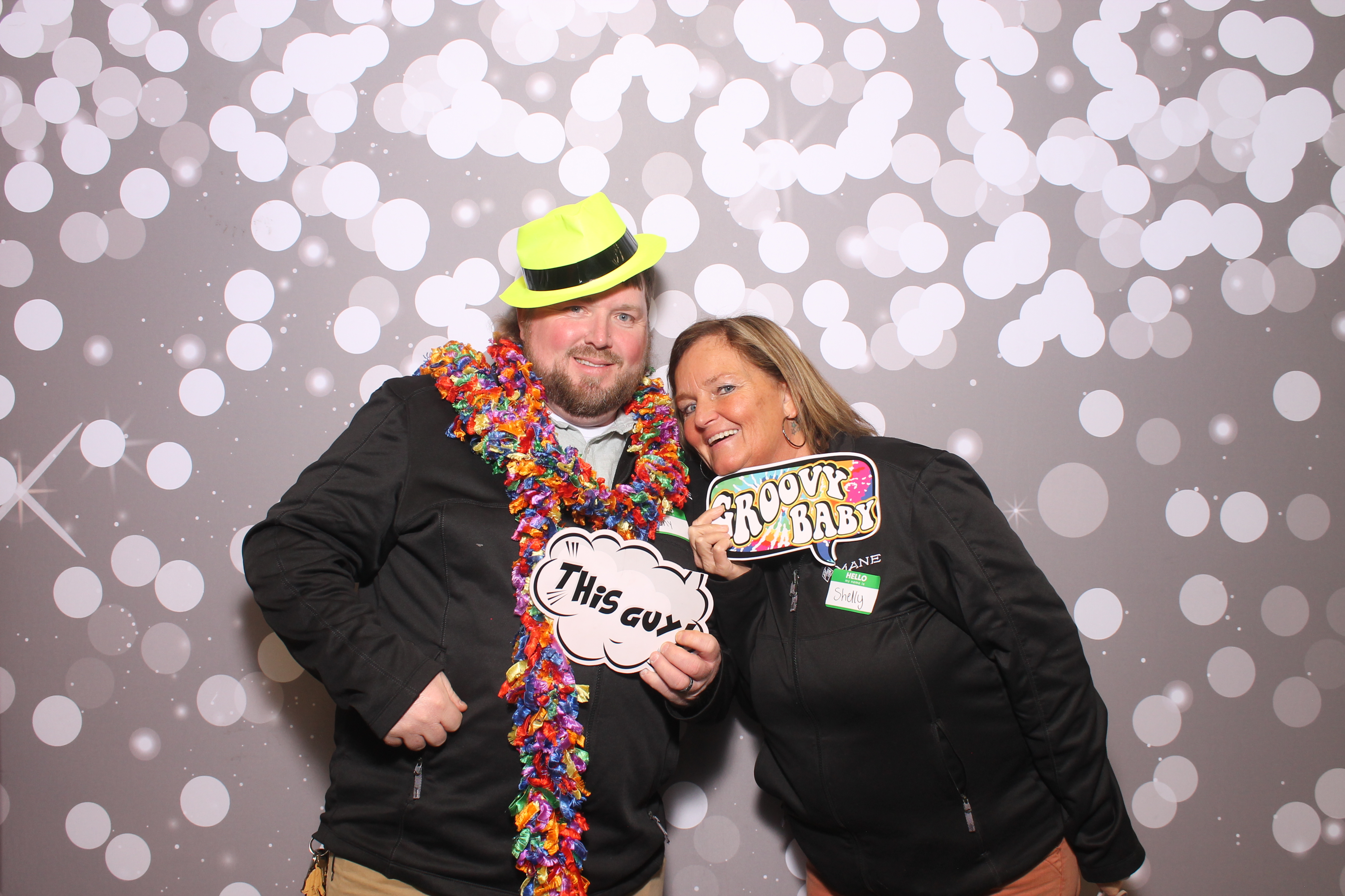 Woodlawn Employee Wed | View more photos from the event at gallery.photoboothcincy.com/u/PhotoBoothCincy/Woodlawn-Employee-Wed