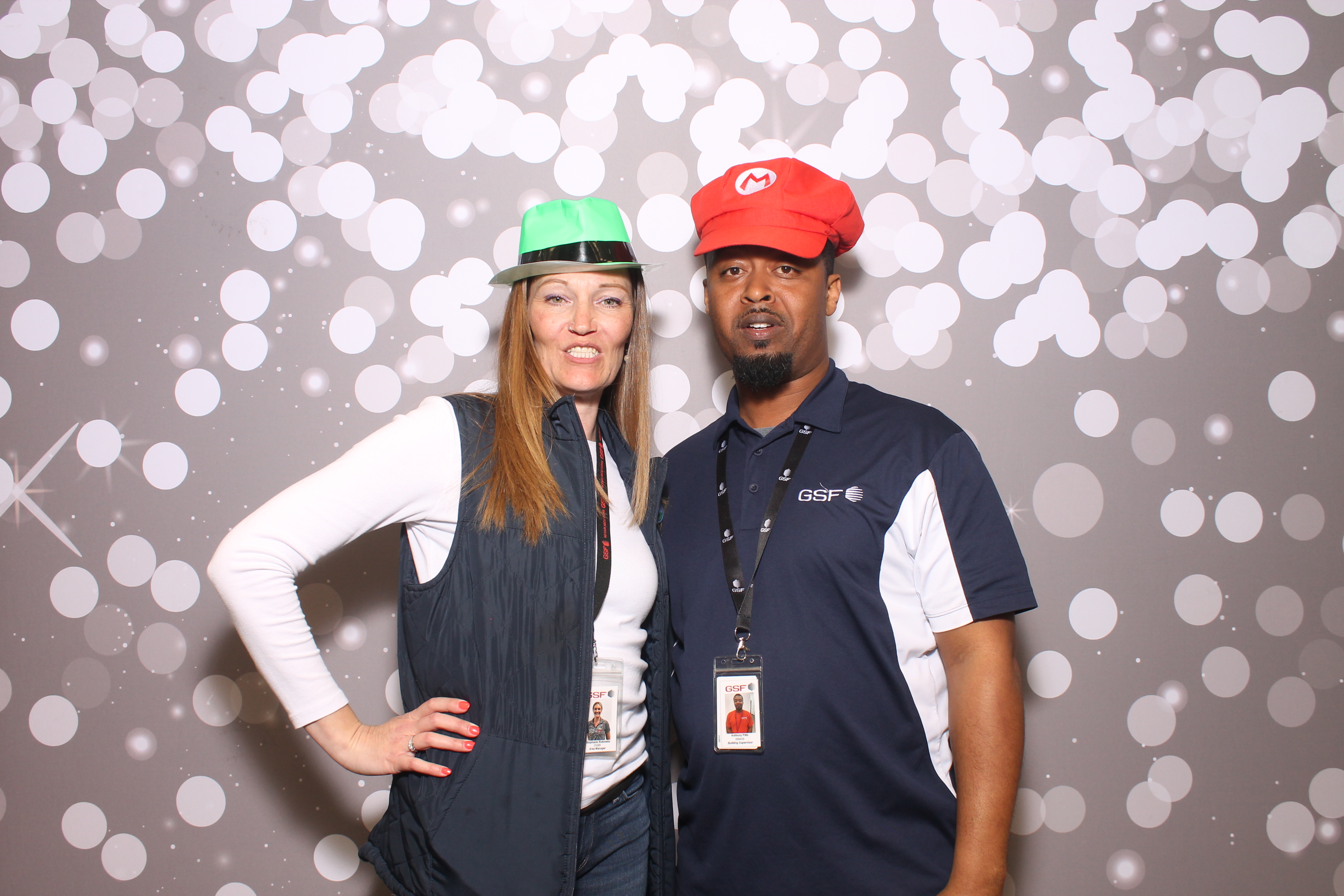 Woodlawn Employee Wed | View more photos from the event at gallery.photoboothcincy.com/u/PhotoBoothCincy/Woodlawn-Employee-Wed