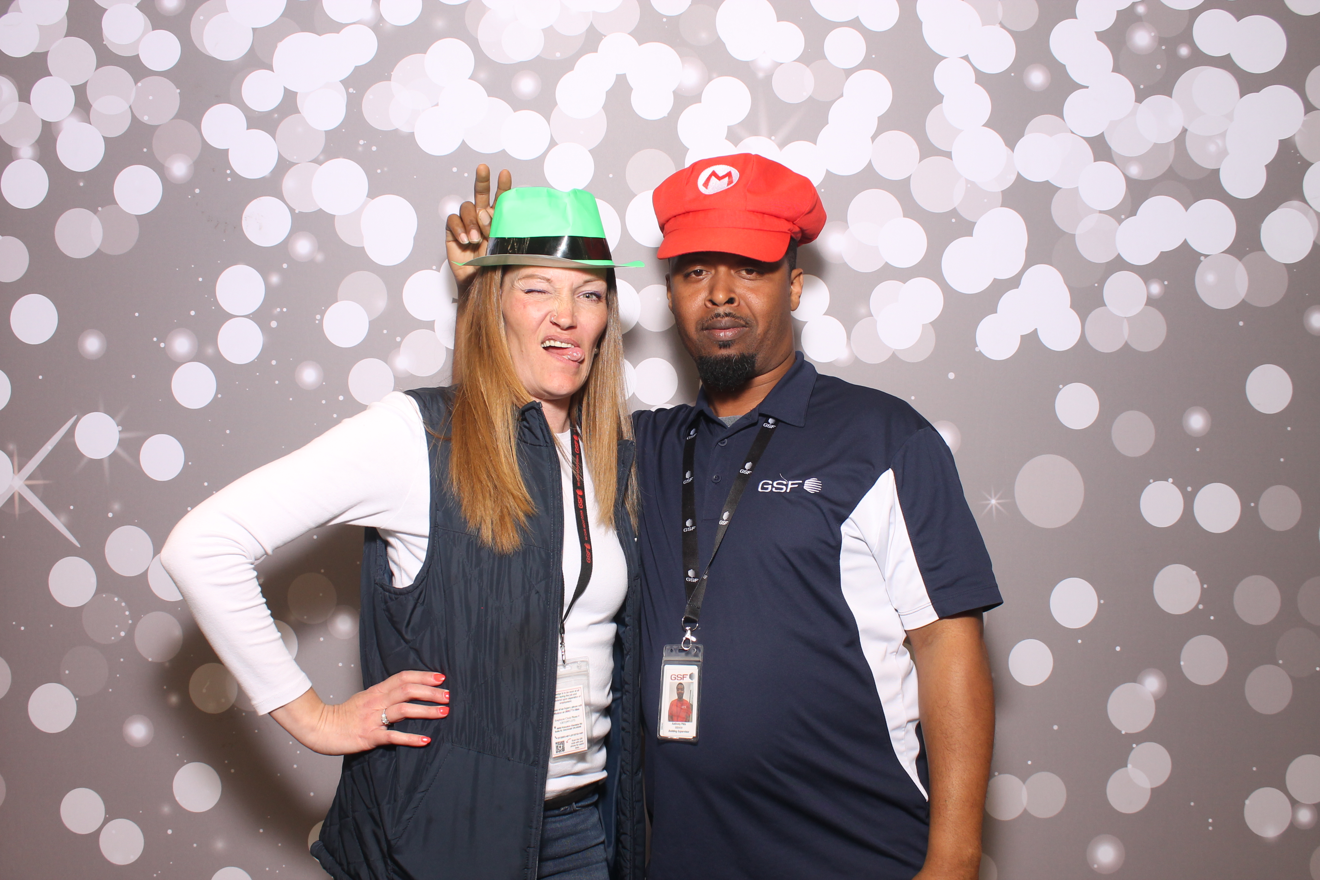 Woodlawn Employee Wed | View more photos from the event at gallery.photoboothcincy.com/u/PhotoBoothCincy/Woodlawn-Employee-Wed