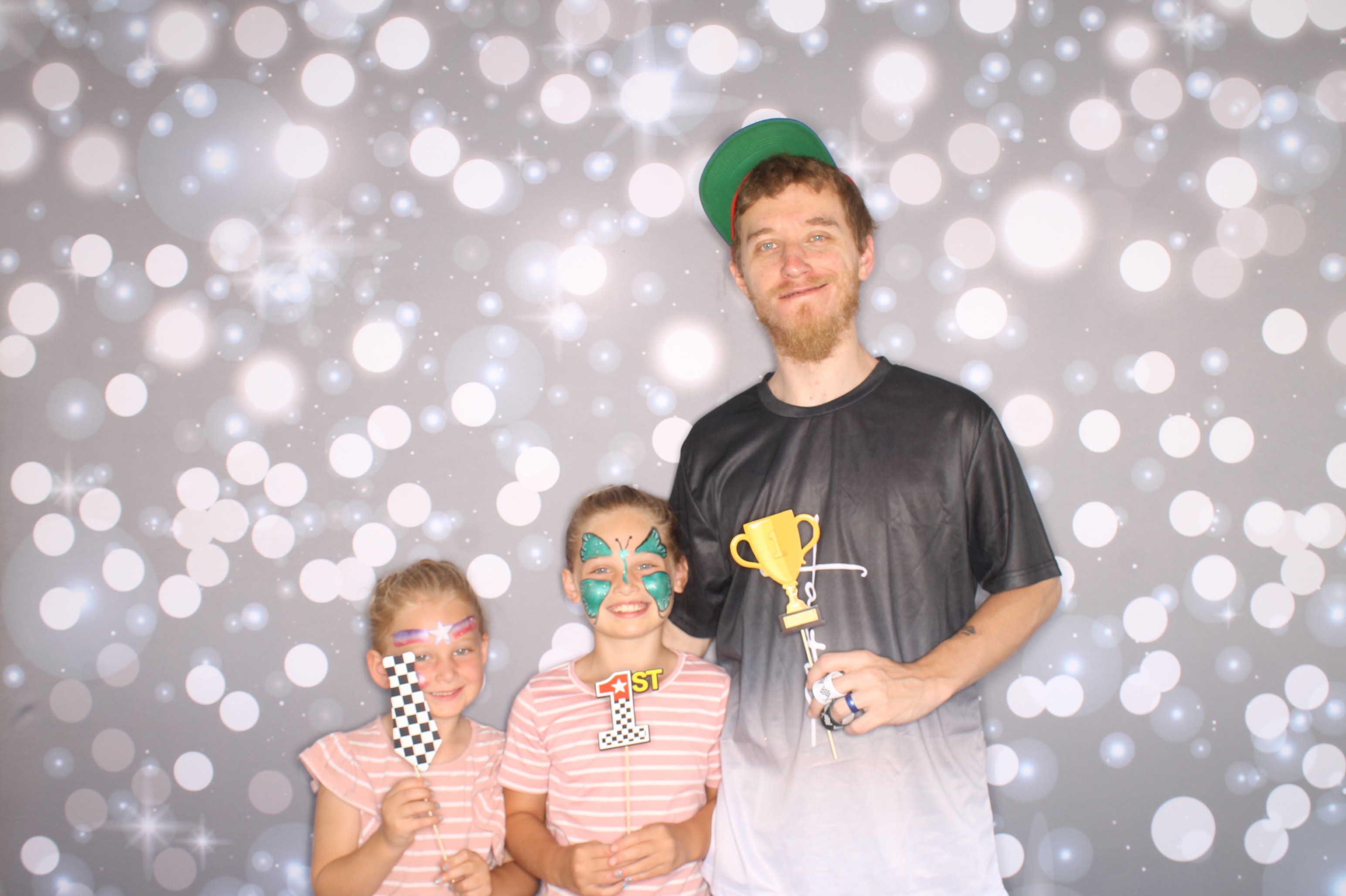 Worthington Steel | View more photos from the event at gallery.photoboothcincy.com/u/PhotoBoothCincy/Worthington-Steel