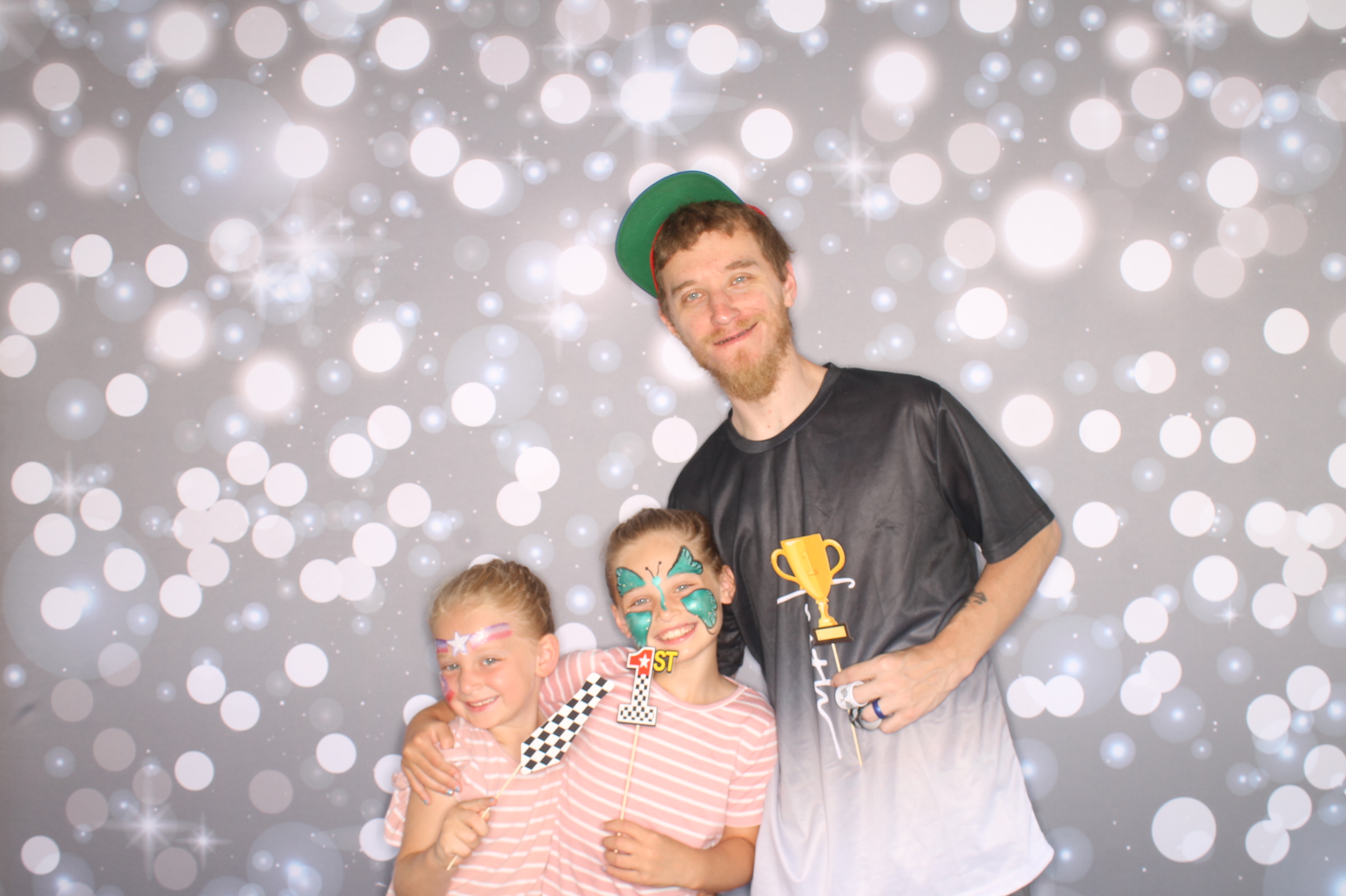 Worthington Steel | View more photos from the event at gallery.photoboothcincy.com/u/PhotoBoothCincy/Worthington-Steel