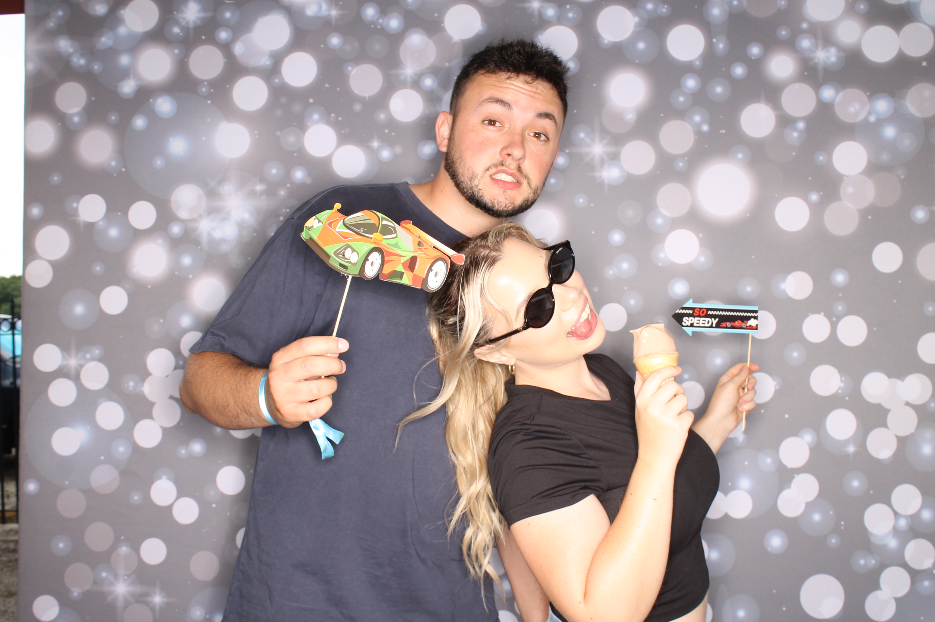 Worthington Steel | View more photos from the event at gallery.photoboothcincy.com/u/PhotoBoothCincy/Worthington-Steel