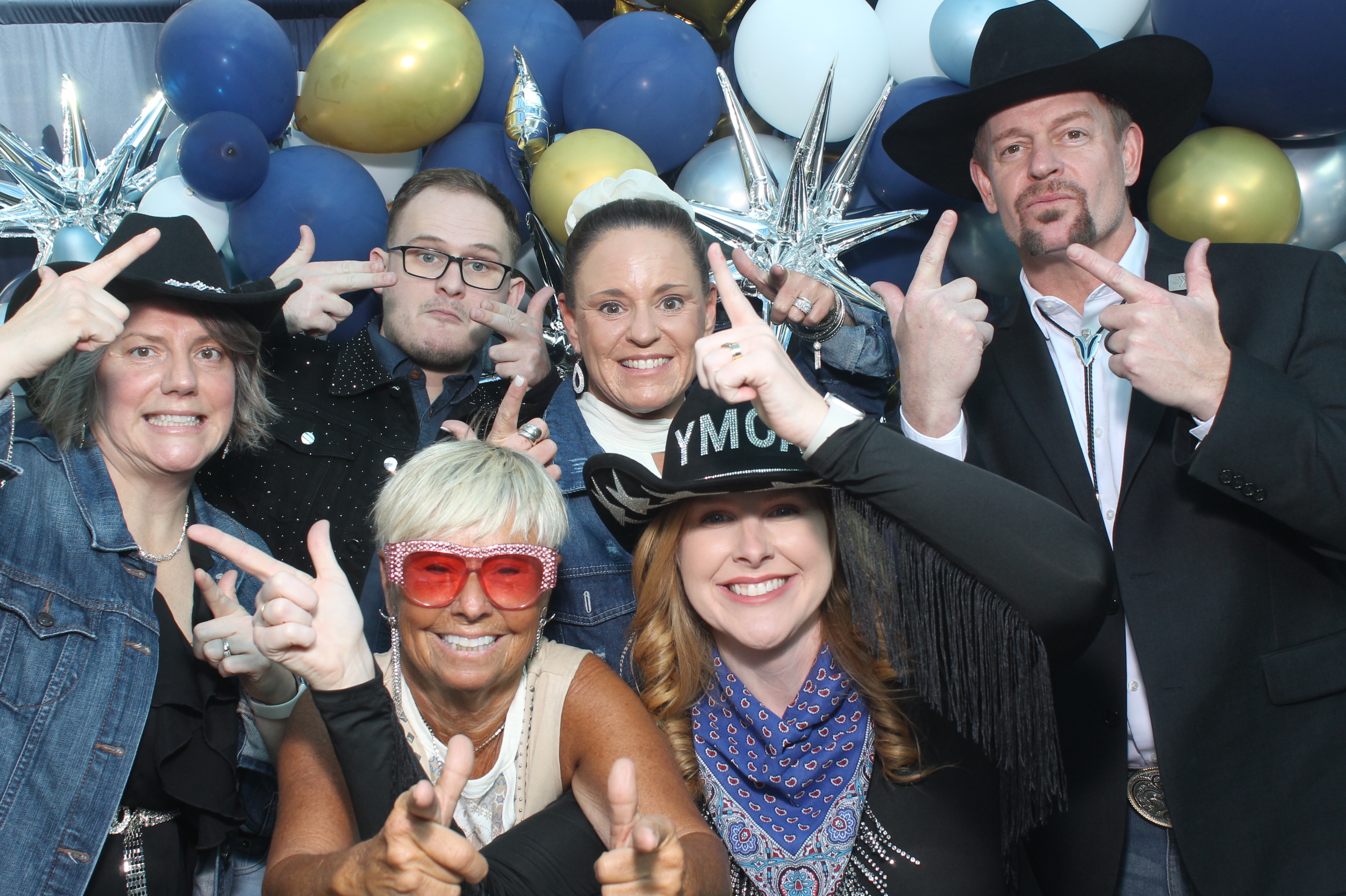 YMCA Dance | View more photos from the event at gallery.photoboothcincy.com/u/PhotoBoothCincy/YMCA-Dance