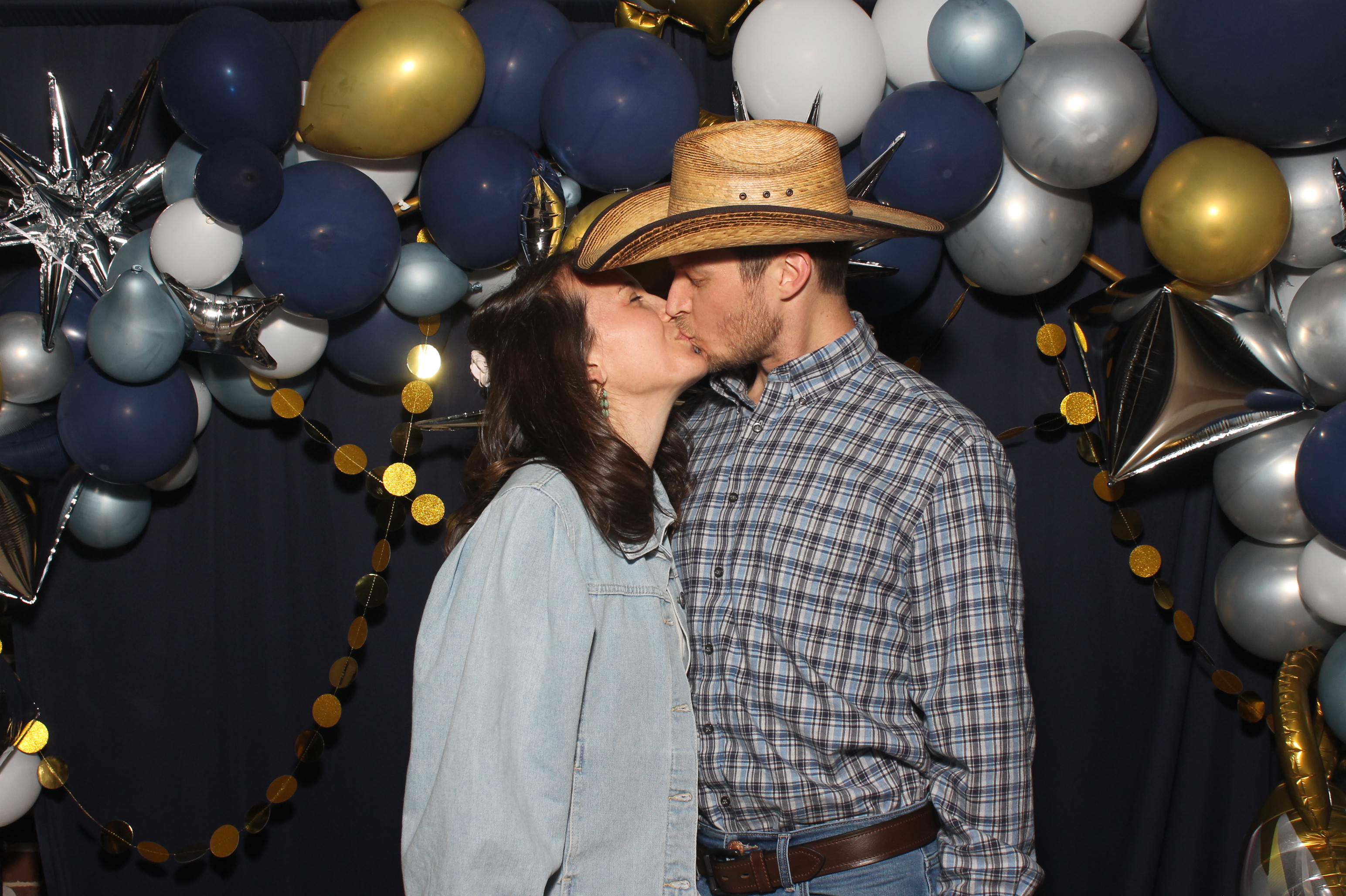 YMCA Dance | View more photos from the event at gallery.photoboothcincy.com/u/PhotoBoothCincy/YMCA-Dance
