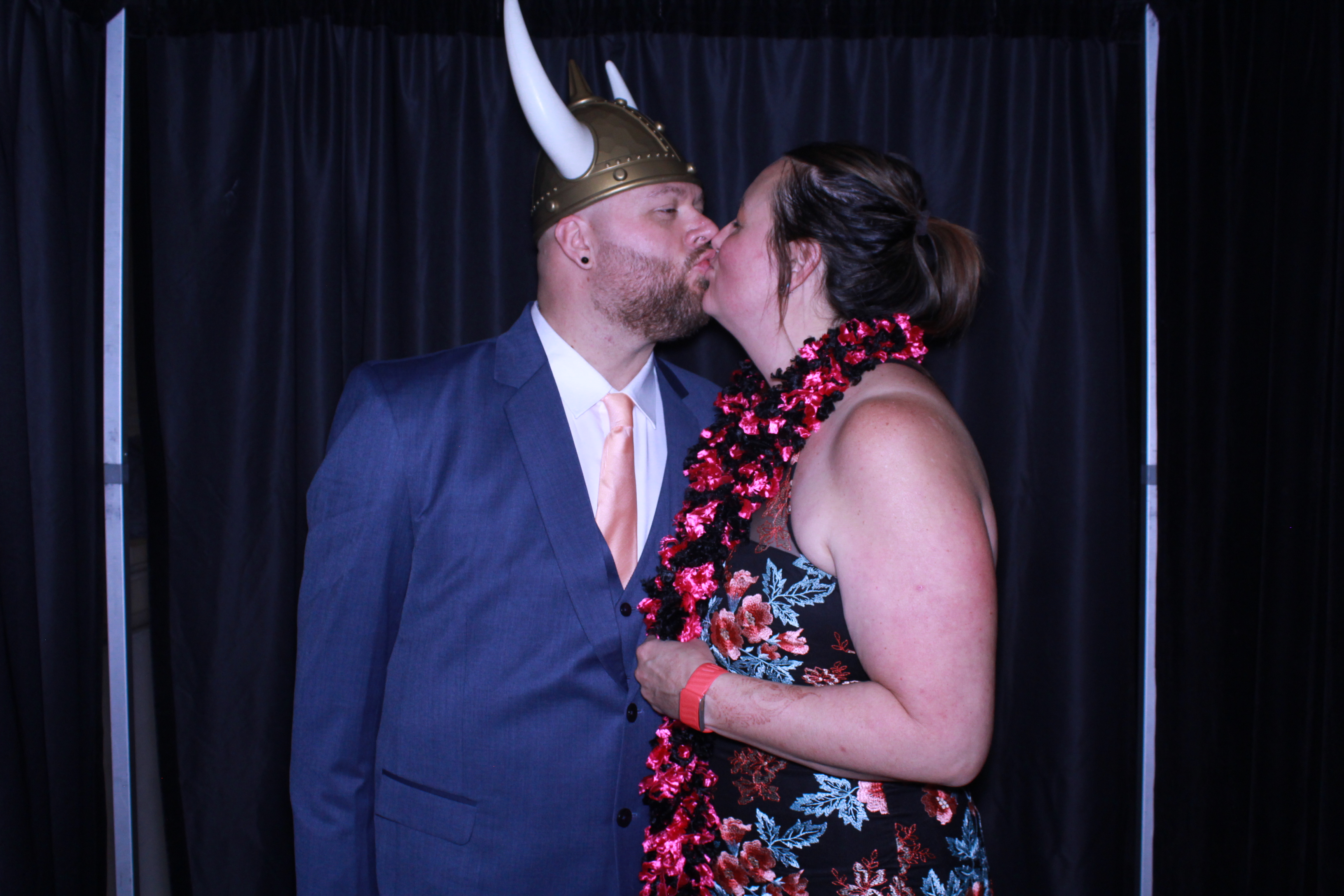 aeroseal holiday party | View more photos from the event at gallery.photoboothcincy.com/u/PhotoBoothCincy/aeroseal-holiday-party