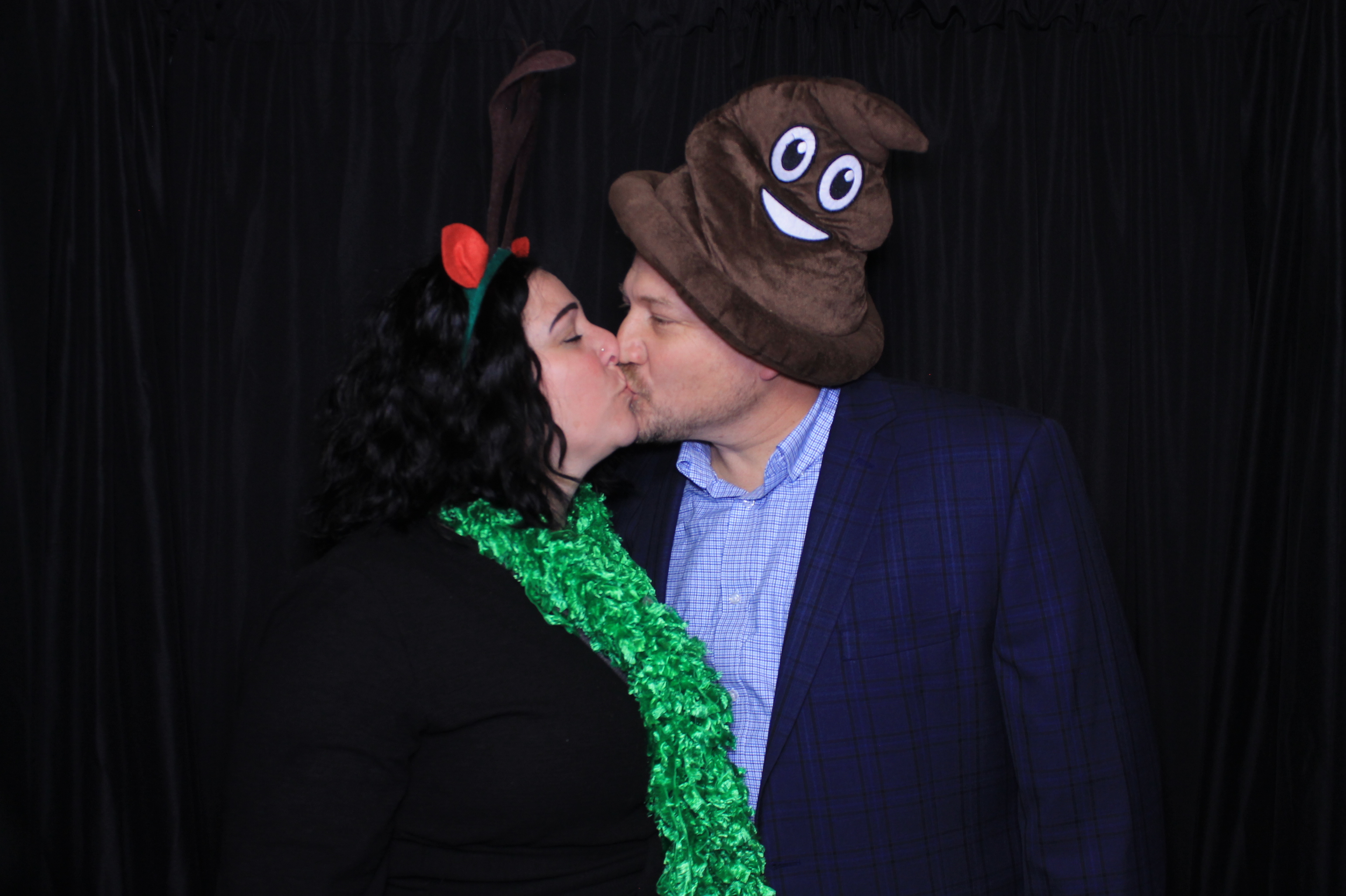 aeroseal holiday party | View more photos from the event at gallery.photoboothcincy.com/u/PhotoBoothCincy/aeroseal-holiday-party