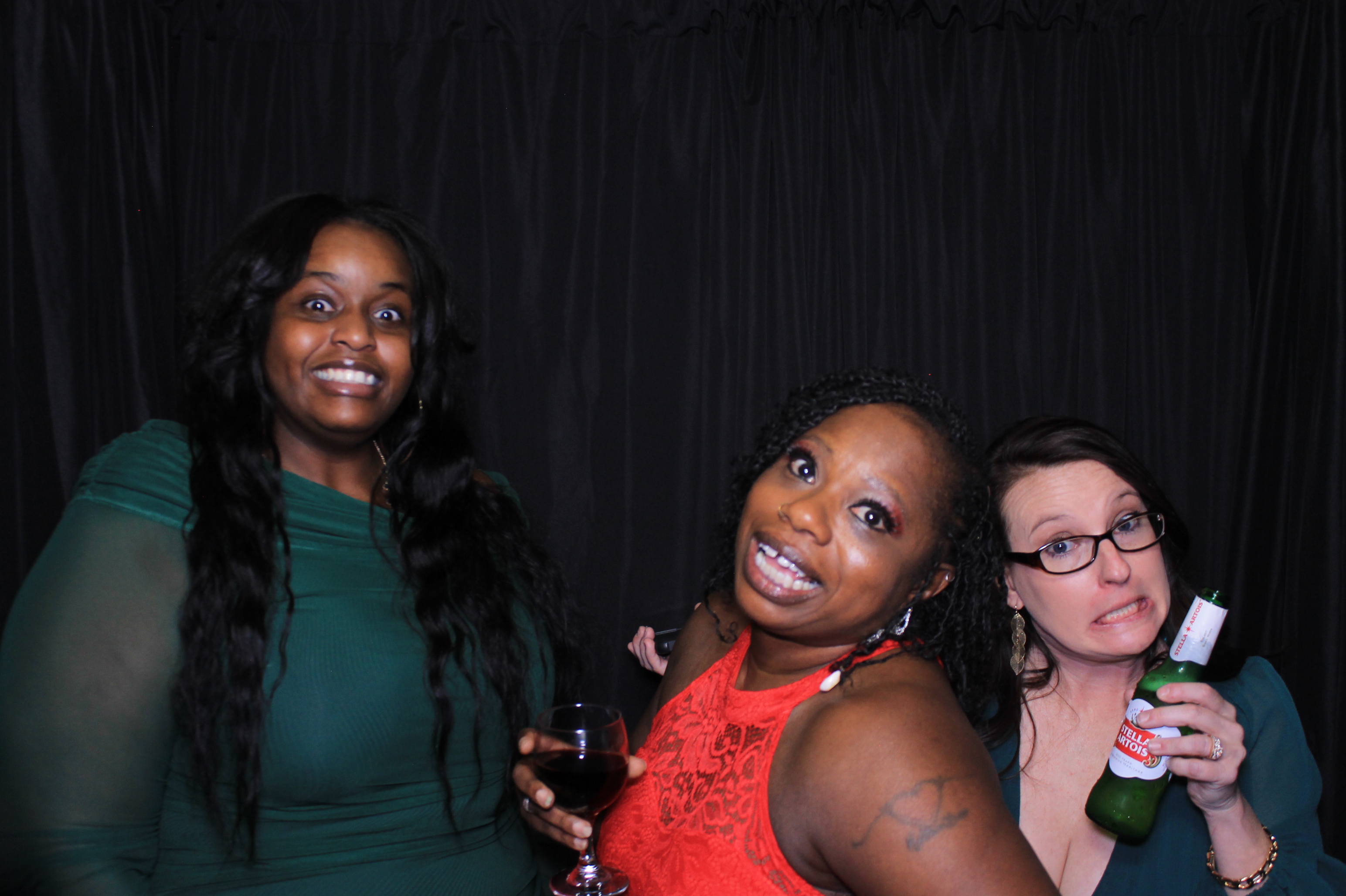 aeroseal holiday party | View more photos from the event at gallery.photoboothcincy.com/u/PhotoBoothCincy/aeroseal-holiday-party