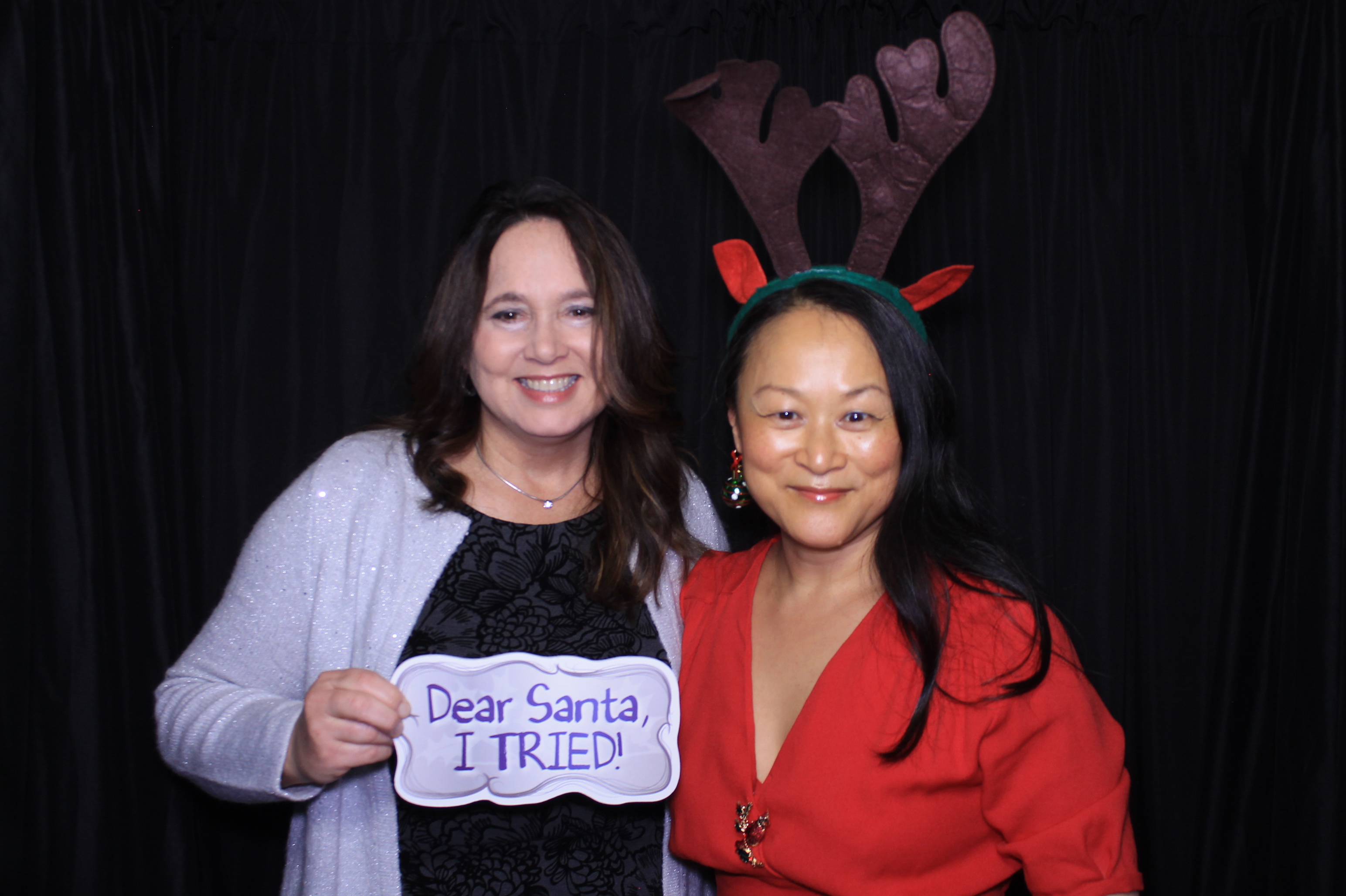 aeroseal holiday party | View more photos from the event at gallery.photoboothcincy.com/u/PhotoBoothCincy/aeroseal-holiday-party