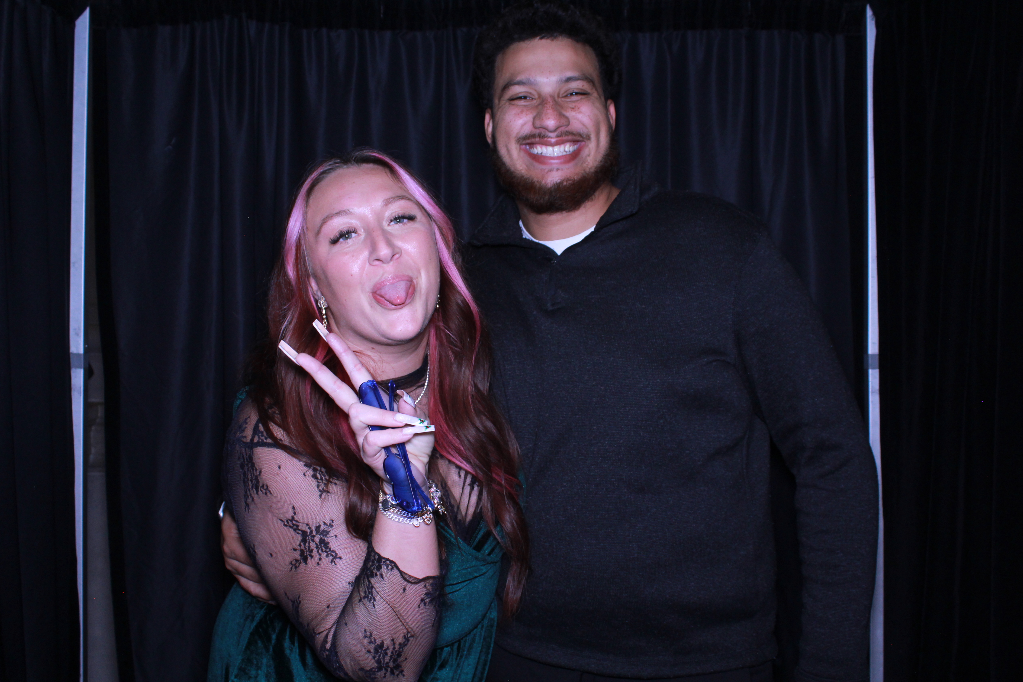 aeroseal holiday party | View more photos from the event at gallery.photoboothcincy.com/u/PhotoBoothCincy/aeroseal-holiday-party