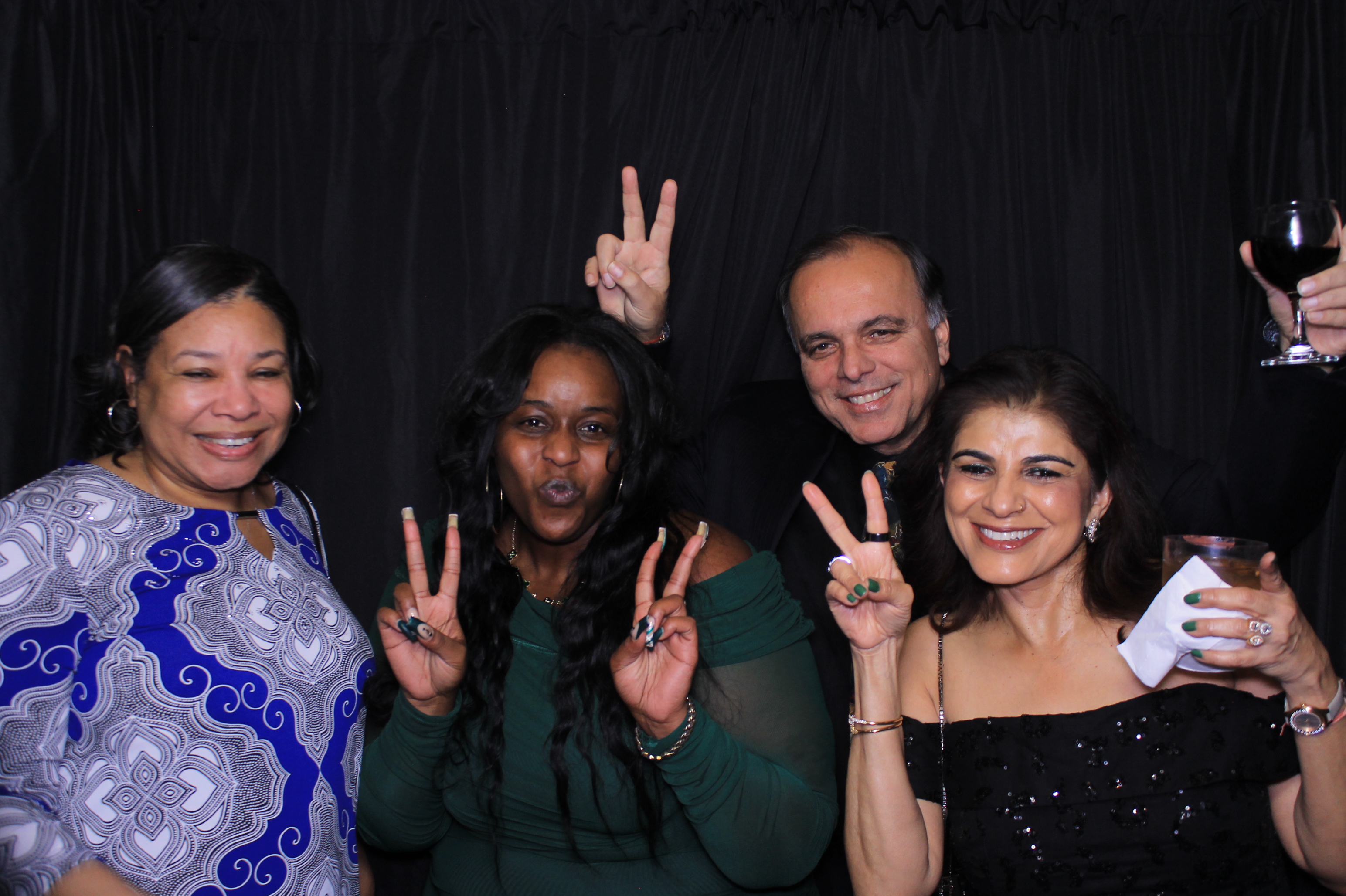 aeroseal holiday party | View more photos from the event at gallery.photoboothcincy.com/u/PhotoBoothCincy/aeroseal-holiday-party