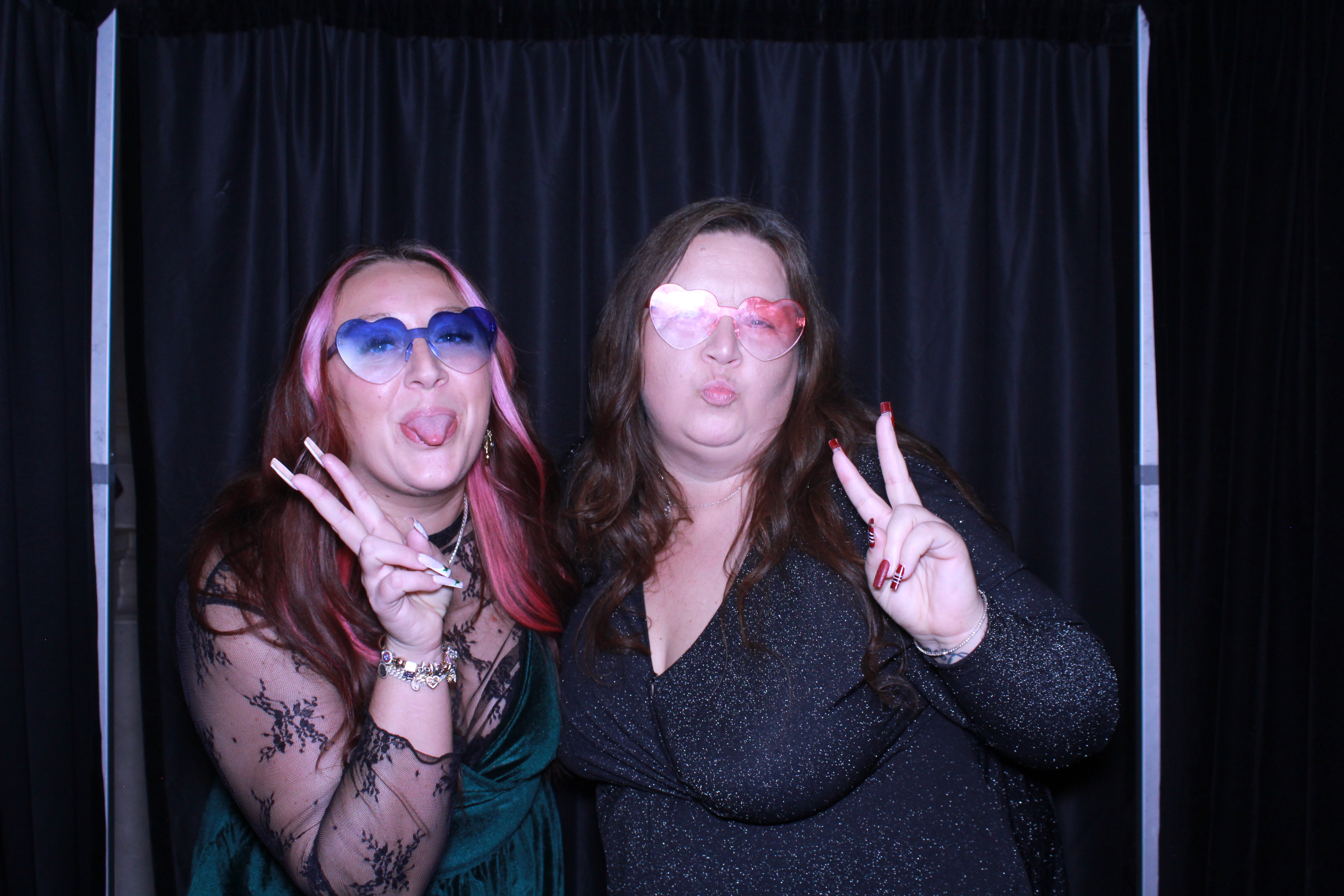 aeroseal holiday party | View more photos from the event at gallery.photoboothcincy.com/u/PhotoBoothCincy/aeroseal-holiday-party