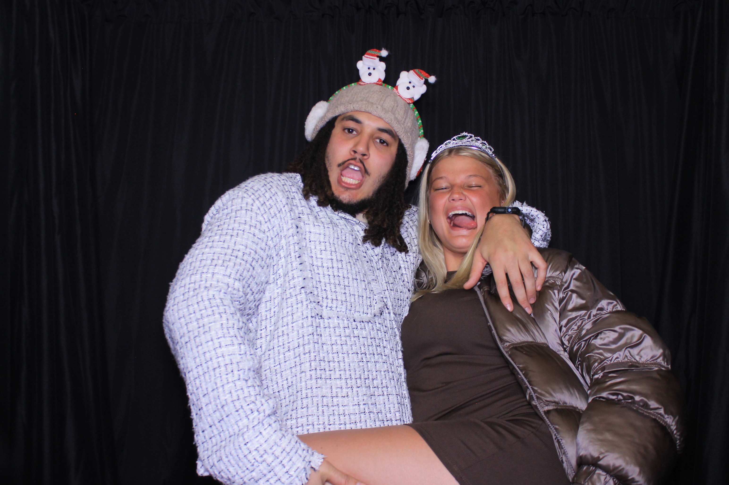 aeroseal holiday party | View more photos from the event at gallery.photoboothcincy.com/u/PhotoBoothCincy/aeroseal-holiday-party
