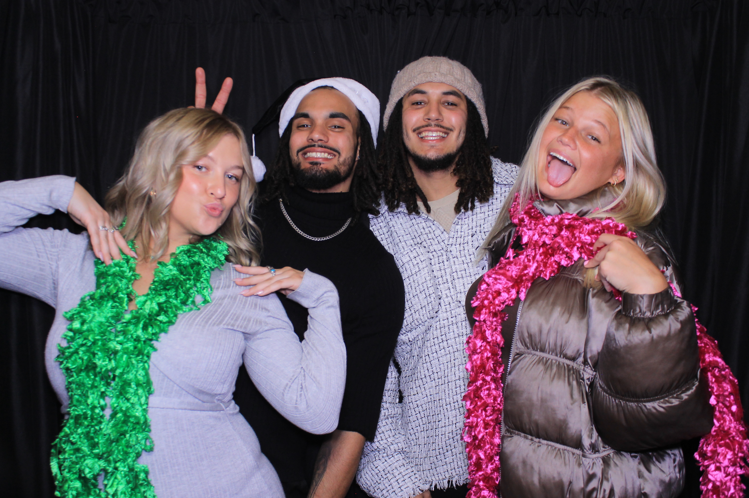 aeroseal holiday party | View more photos from the event at gallery.photoboothcincy.com/u/PhotoBoothCincy/aeroseal-holiday-party