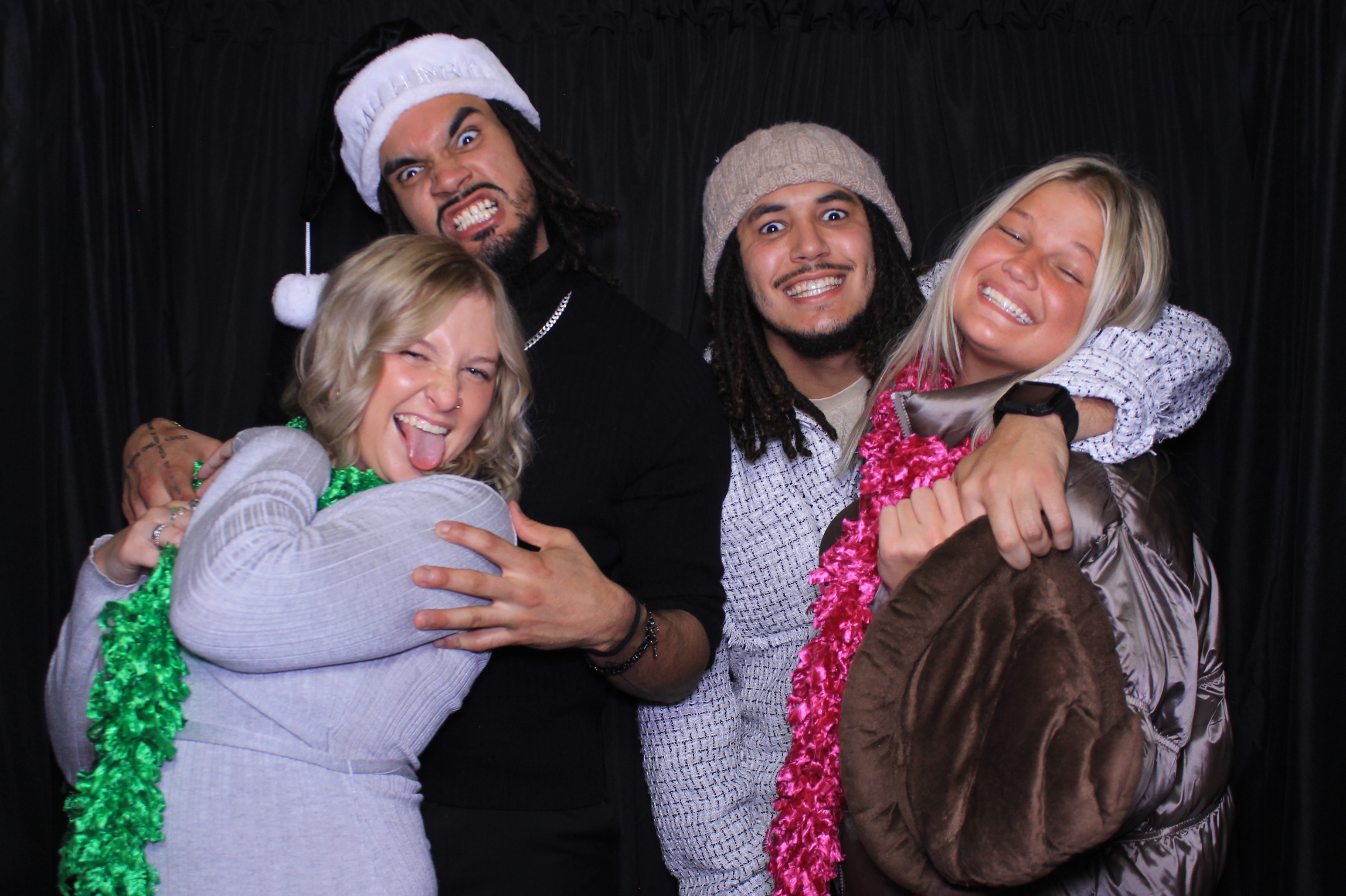 aeroseal holiday party | View more photos from the event at gallery.photoboothcincy.com/u/PhotoBoothCincy/aeroseal-holiday-party