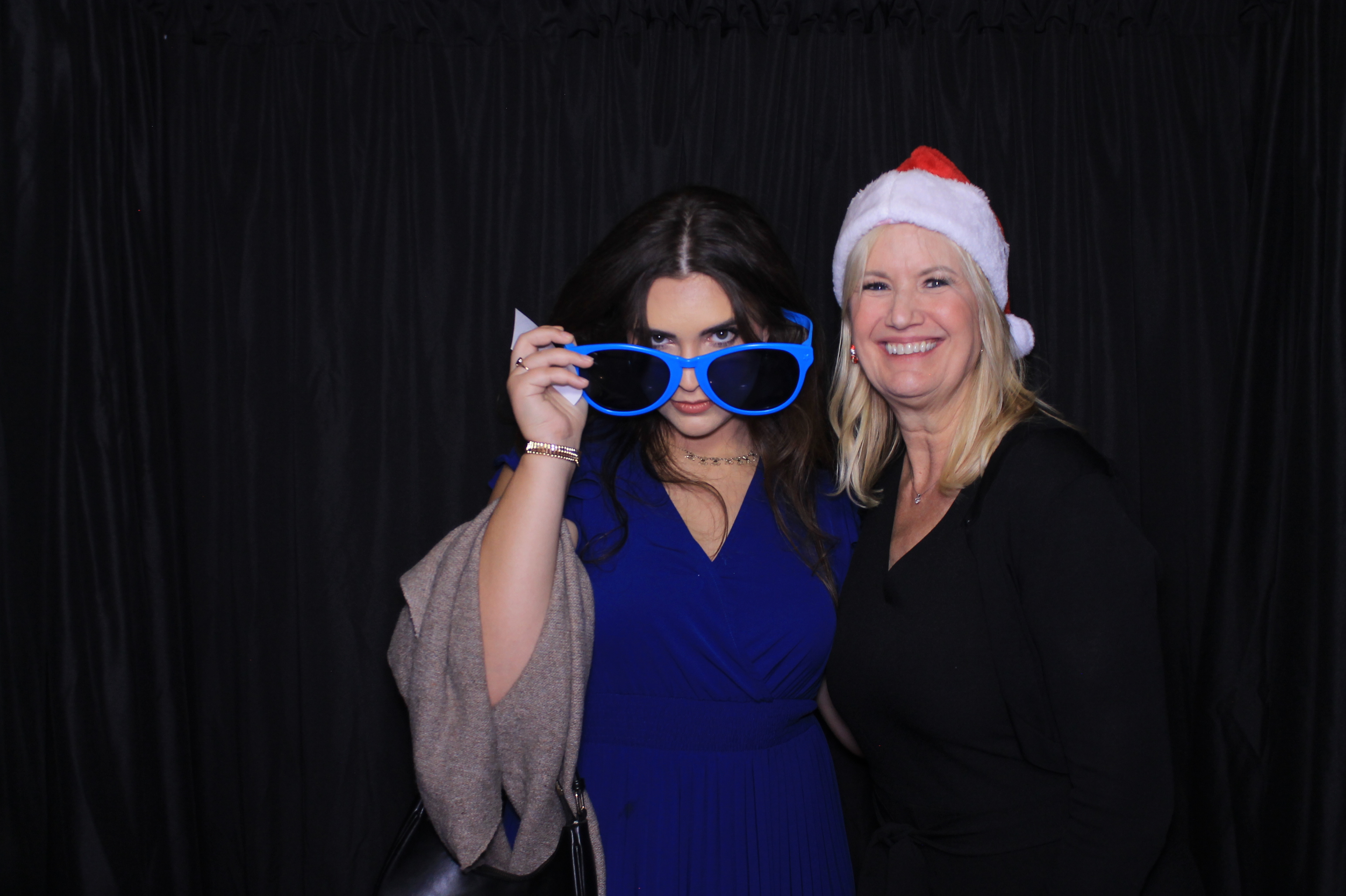 aeroseal holiday party | View more photos from the event at gallery.photoboothcincy.com/u/PhotoBoothCincy/aeroseal-holiday-party