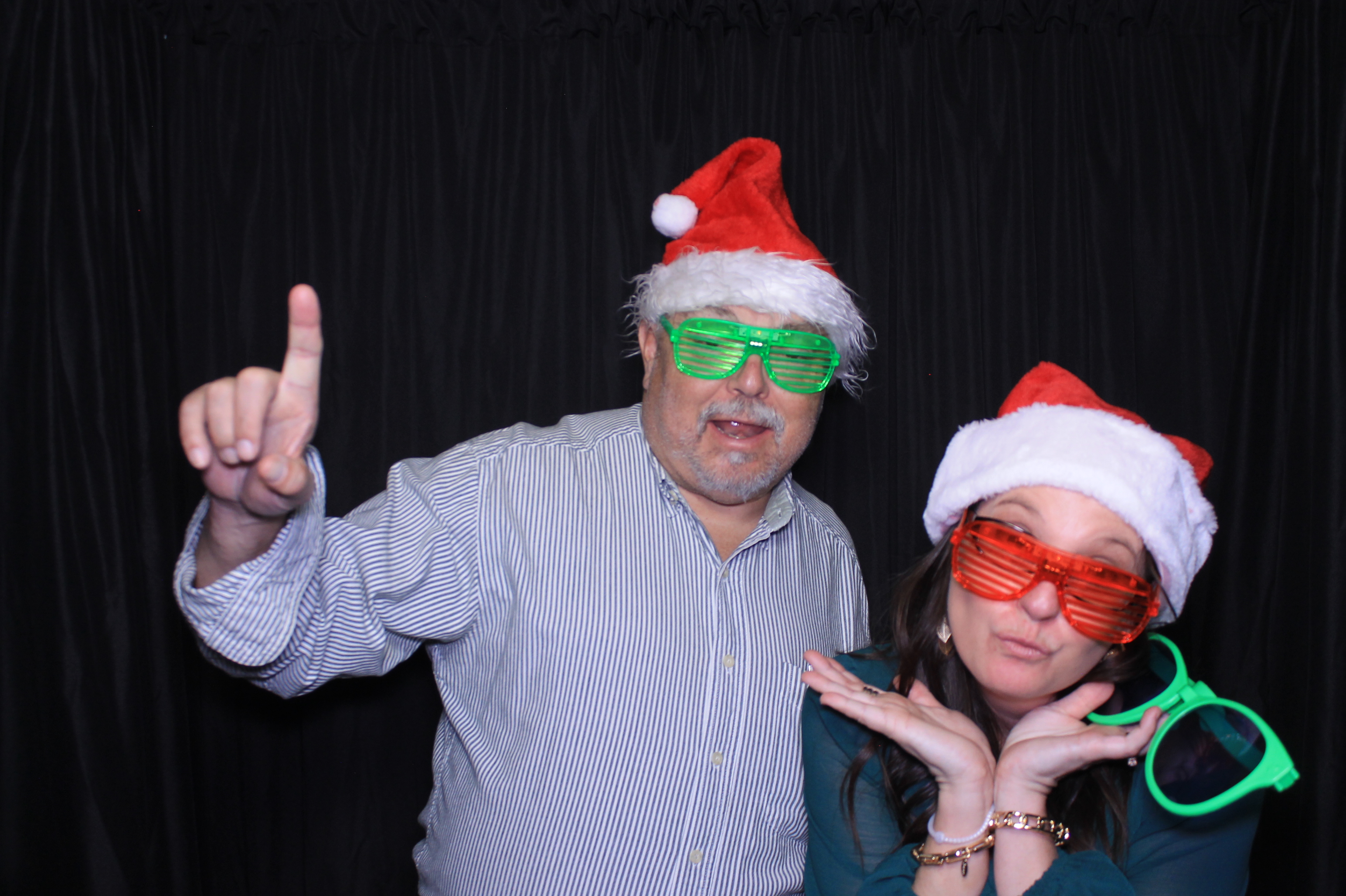 aeroseal holiday party | View more photos from the event at gallery.photoboothcincy.com/u/PhotoBoothCincy/aeroseal-holiday-party