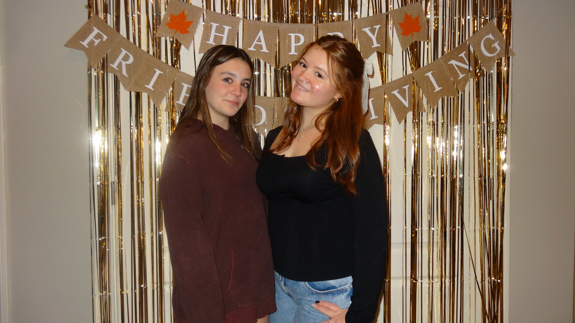 friendsgiving | View more photos from the event at gallery.photoboothcincy.com/u/PhotoBoothCincy/friendsgiving