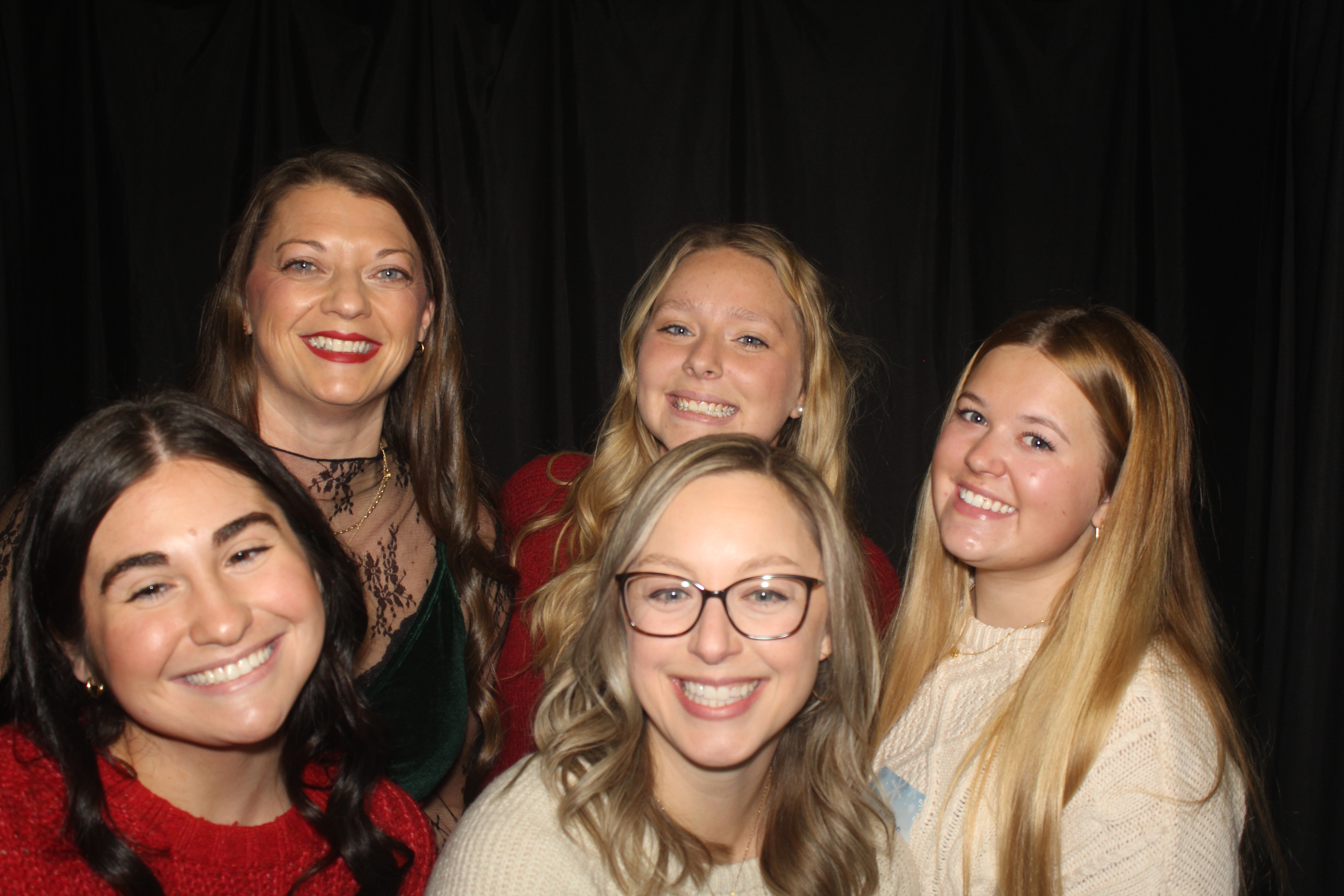 kids first Christmas party | View more photos from the event at gallery.photoboothcincy.com/u/PhotoBoothCincy/kids-first-Christmas-party