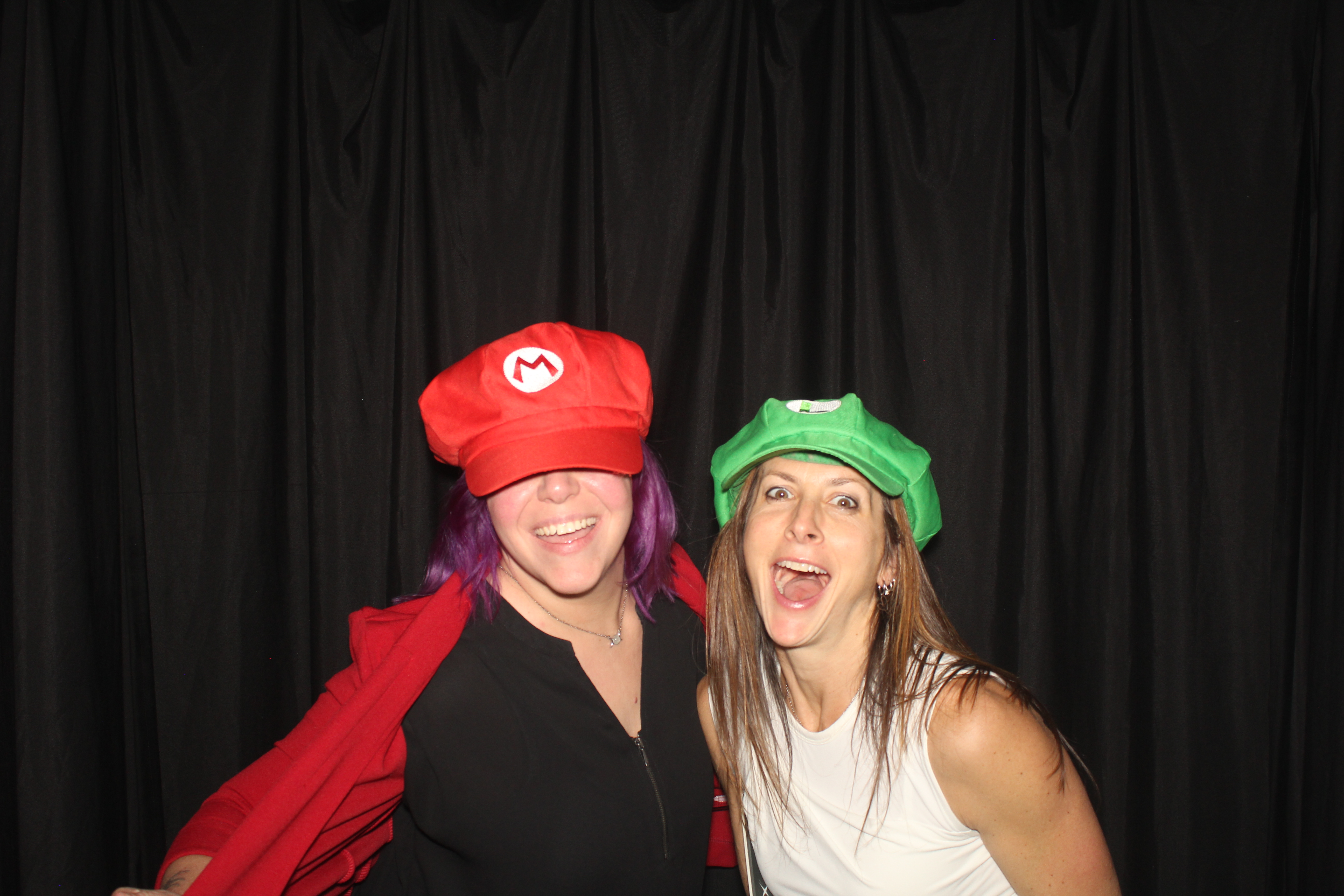 kids first Christmas party | View more photos from the event at gallery.photoboothcincy.com/u/PhotoBoothCincy/kids-first-Christmas-party