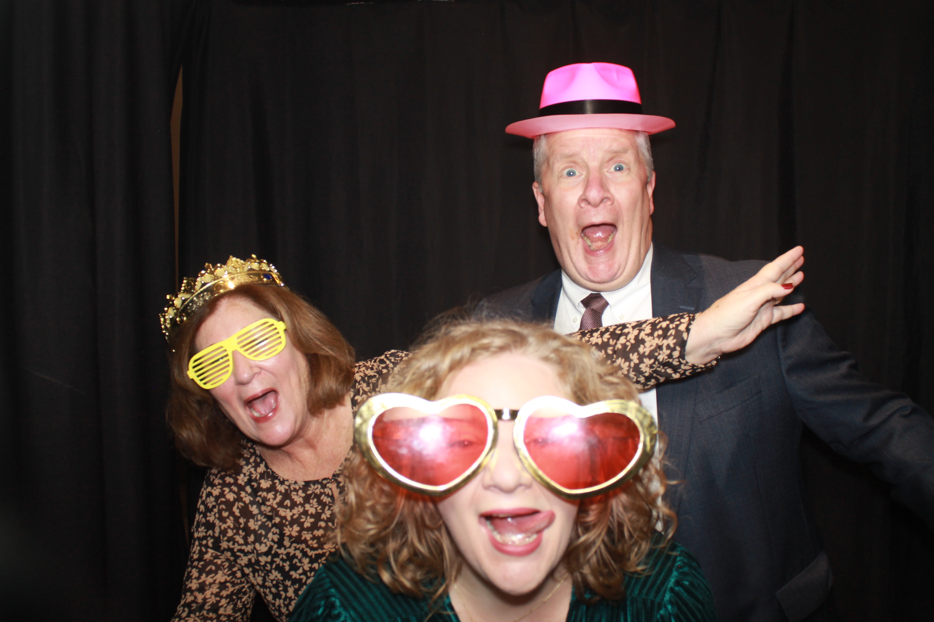 mackenzie and jacobs wedding | View more photos from the event at gallery.photoboothcincy.com/u/PhotoBoothCincy/mackenzie-and-jacobs-wedding