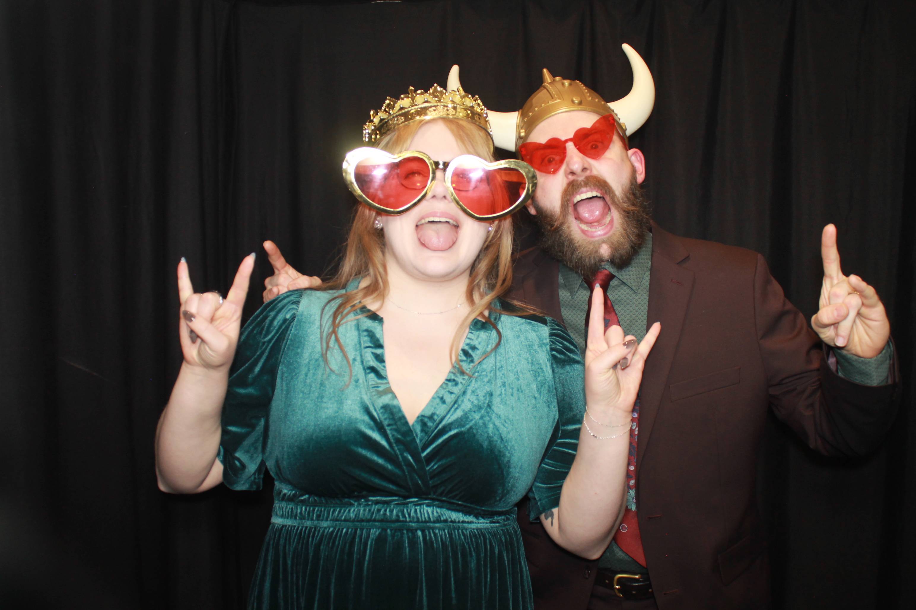 mackenzie and jacobs wedding | View more photos from the event at gallery.photoboothcincy.com/u/PhotoBoothCincy/mackenzie-and-jacobs-wedding