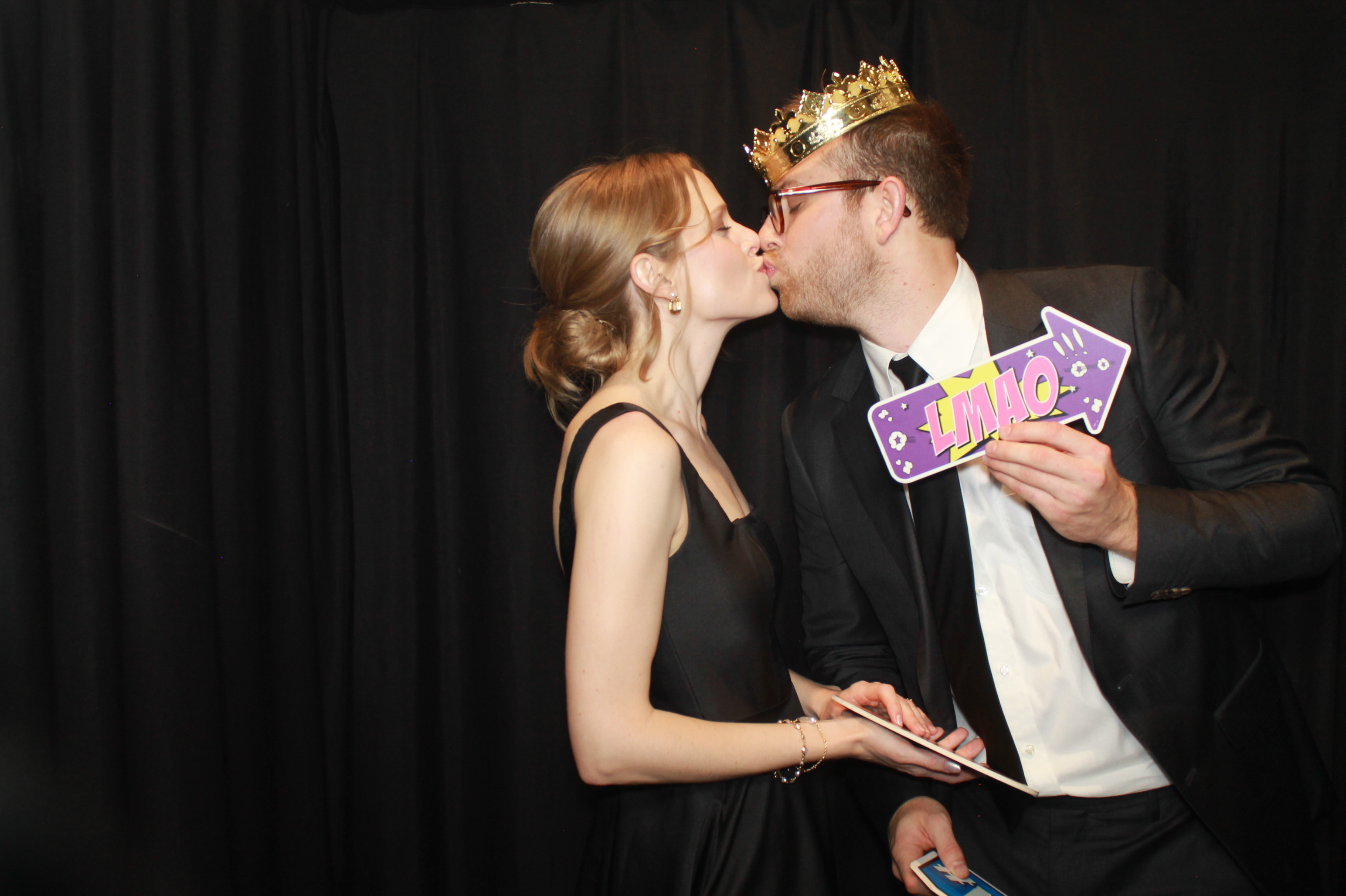 mackenzie and jacobs wedding | View more photos from the event at gallery.photoboothcincy.com/u/PhotoBoothCincy/mackenzie-and-jacobs-wedding